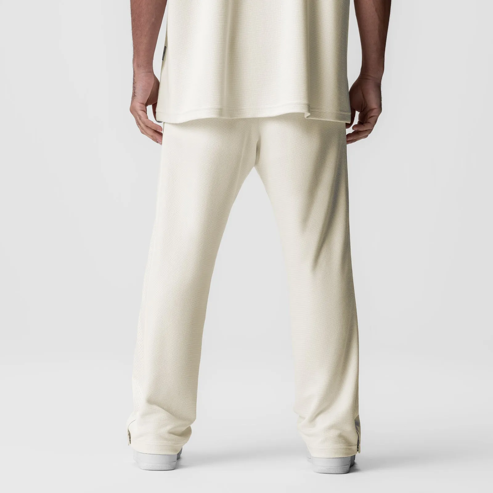 0957. Waffle Knit Relaxed Sweatpant - Cream