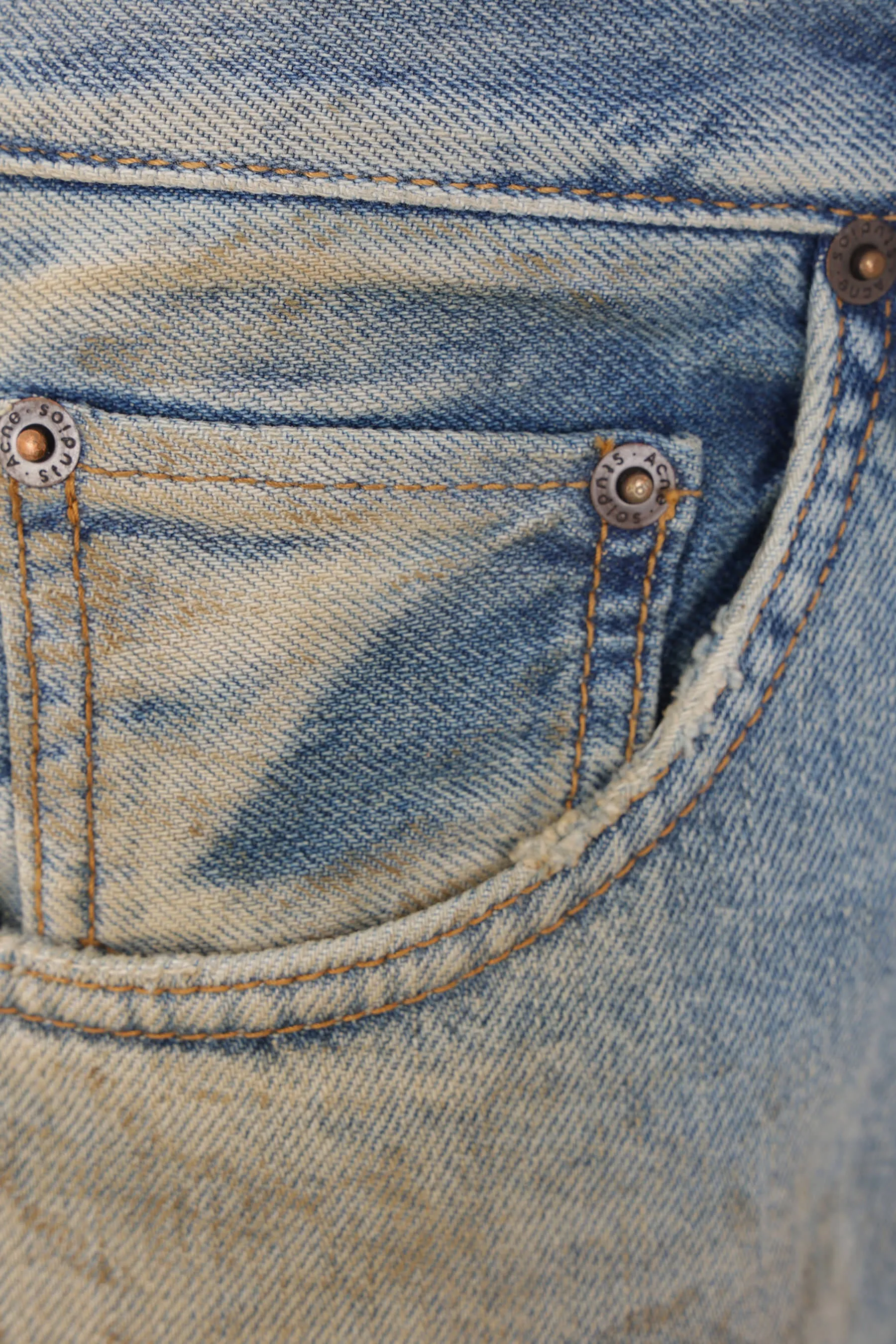 2021 loose-fit denim jeans