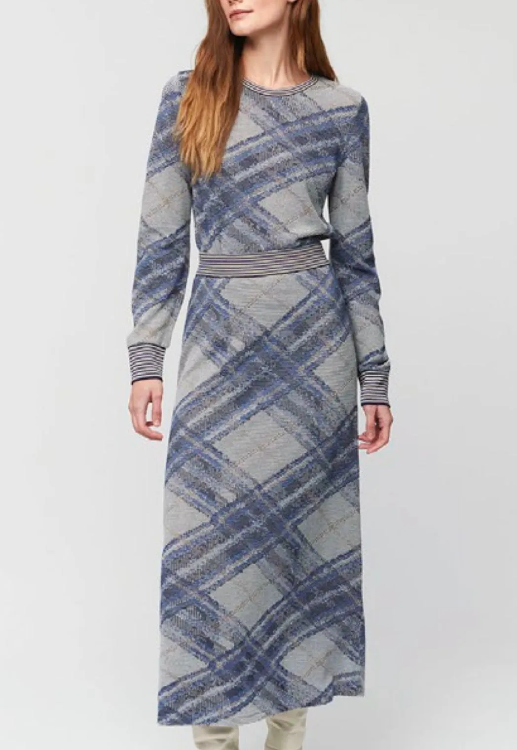 80069 Guna Knit Skirt