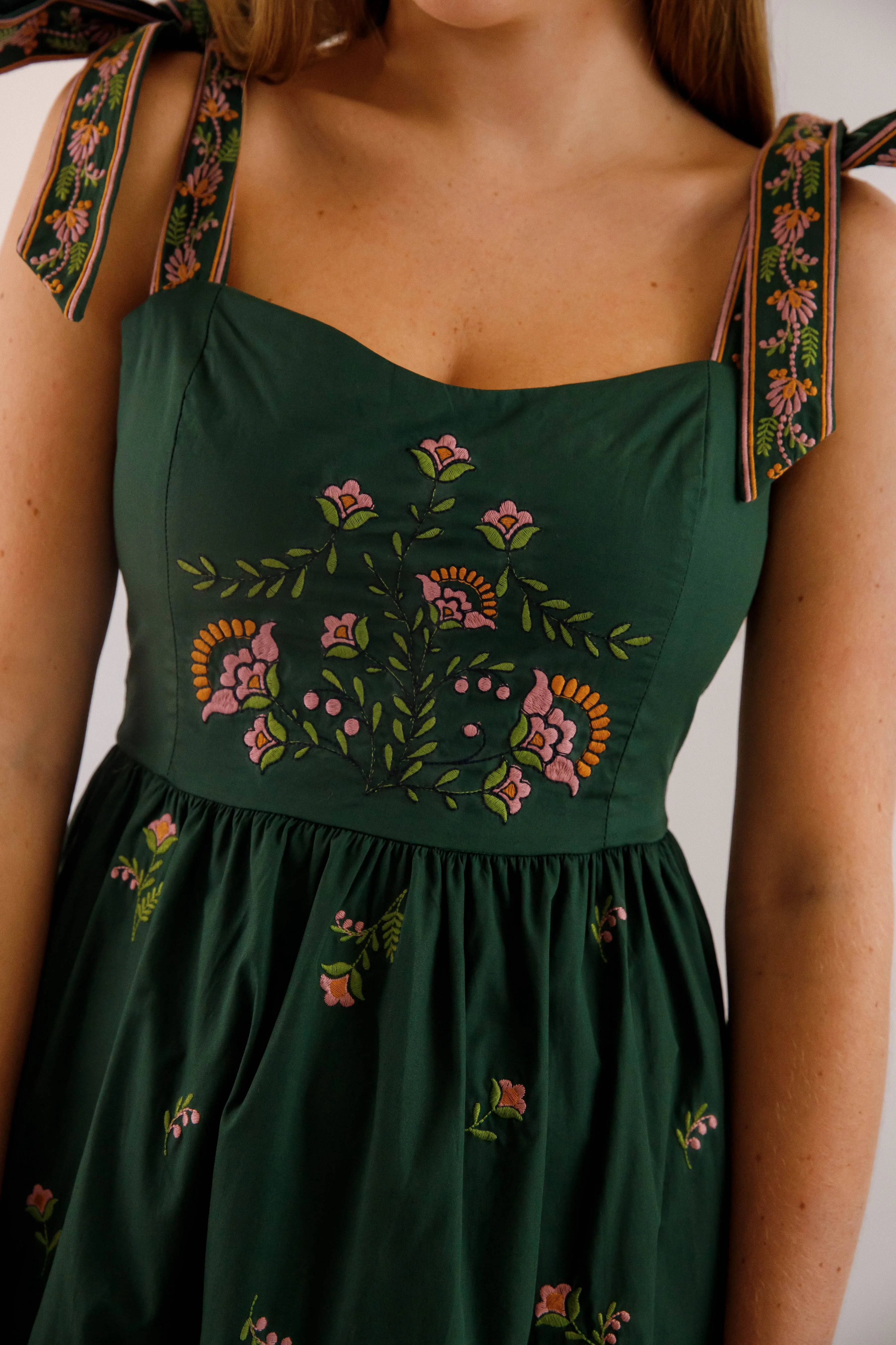 A Feeling of Gratitude Maxi Dress-Hunter Green Smart touch Lightweight Piece