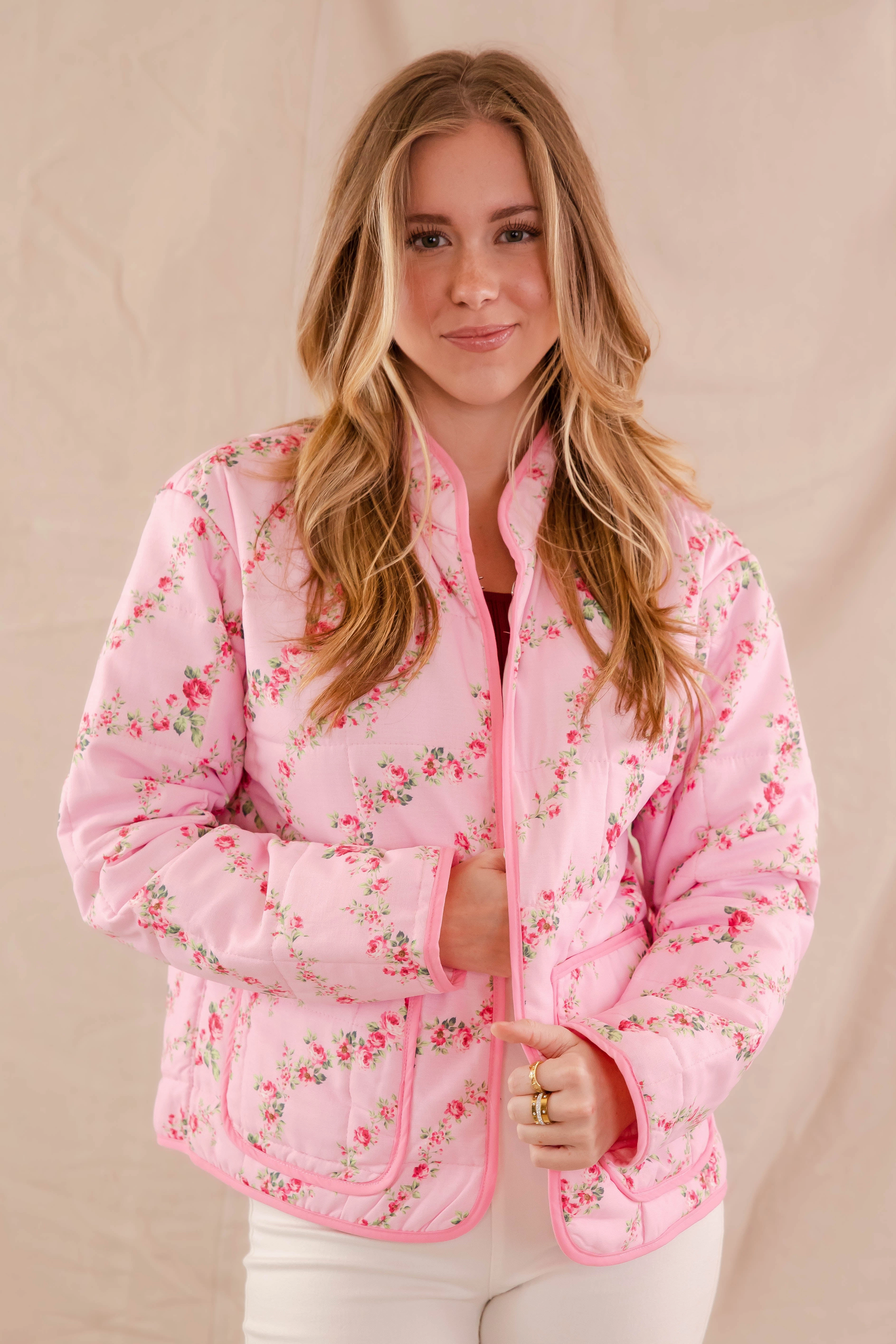 MultipanelLayout Thermal Regulation Fabric A Life Worth Photographing Jacket