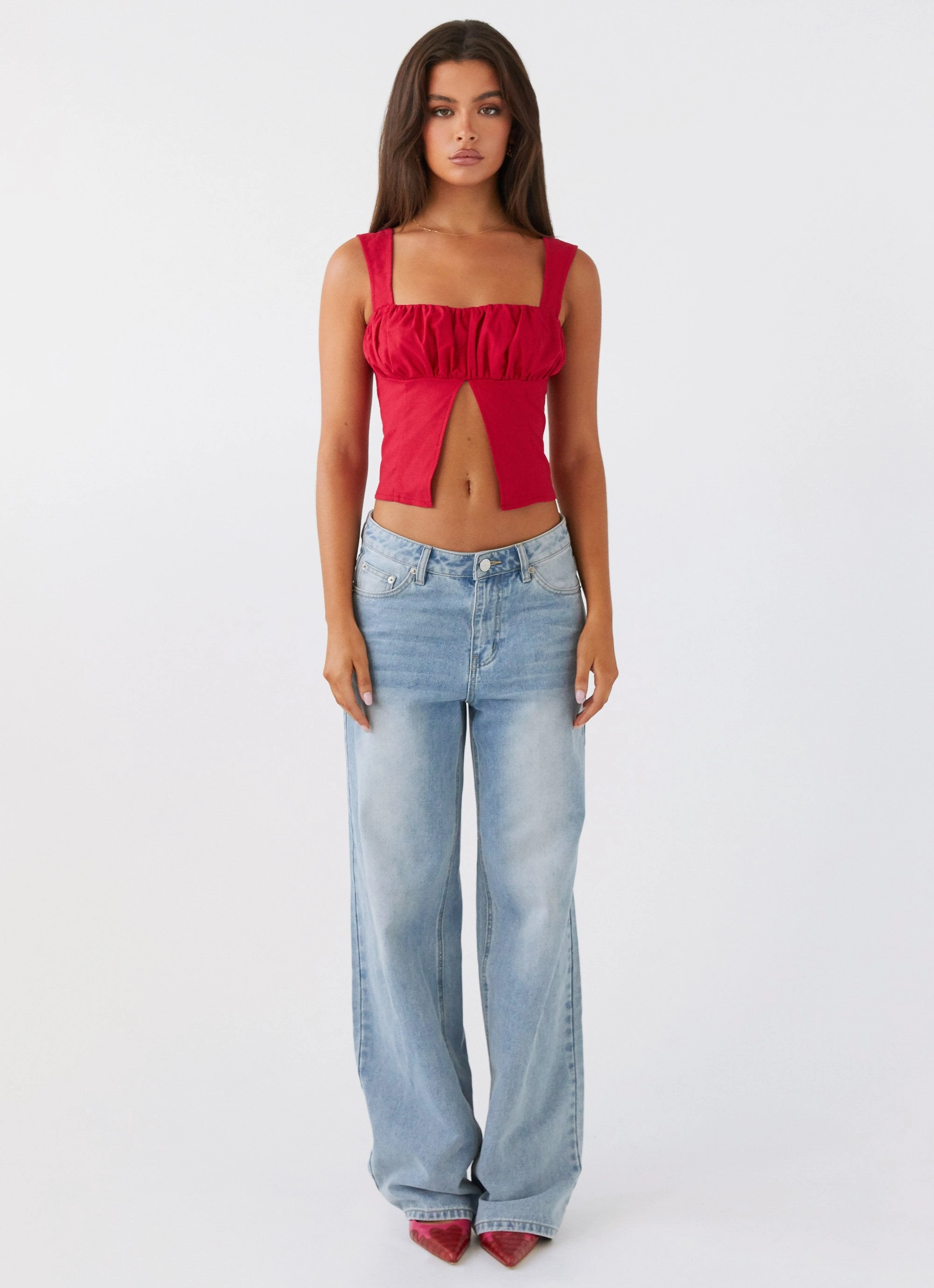 A Poet's Notes Linen Top - Red RecycledPolyesterBlend SlimFitAdaptation