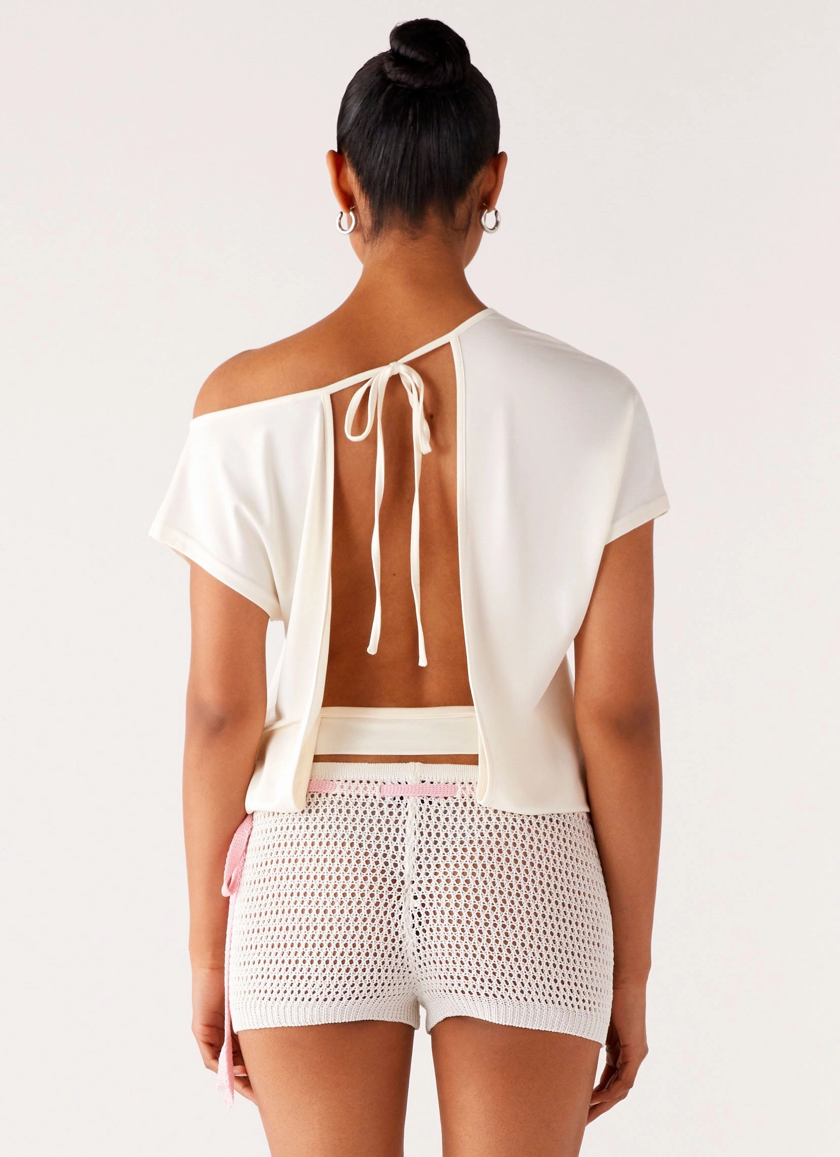 Mahana Crochet Mini Shorts - Ivory Pink Comfy Movement Fit