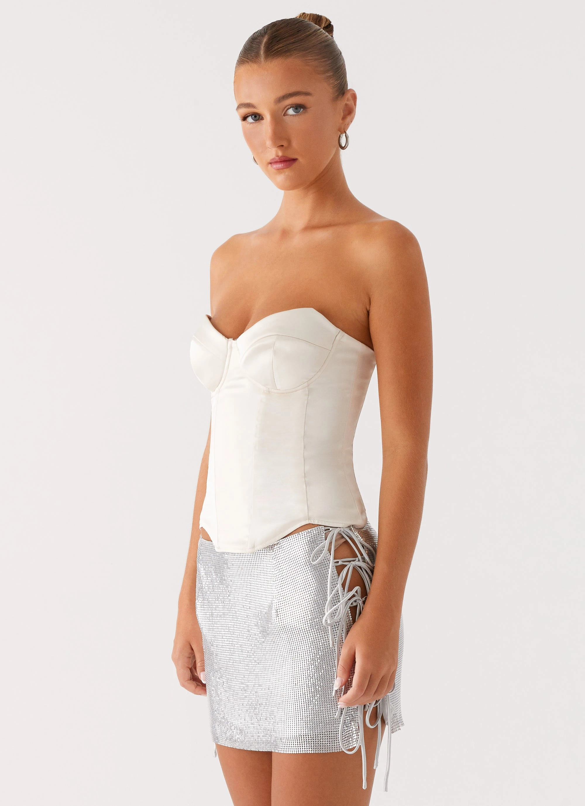 Radar Satin Corset - Ivory Ergonomic Shoulder Shape FlexibleMobility