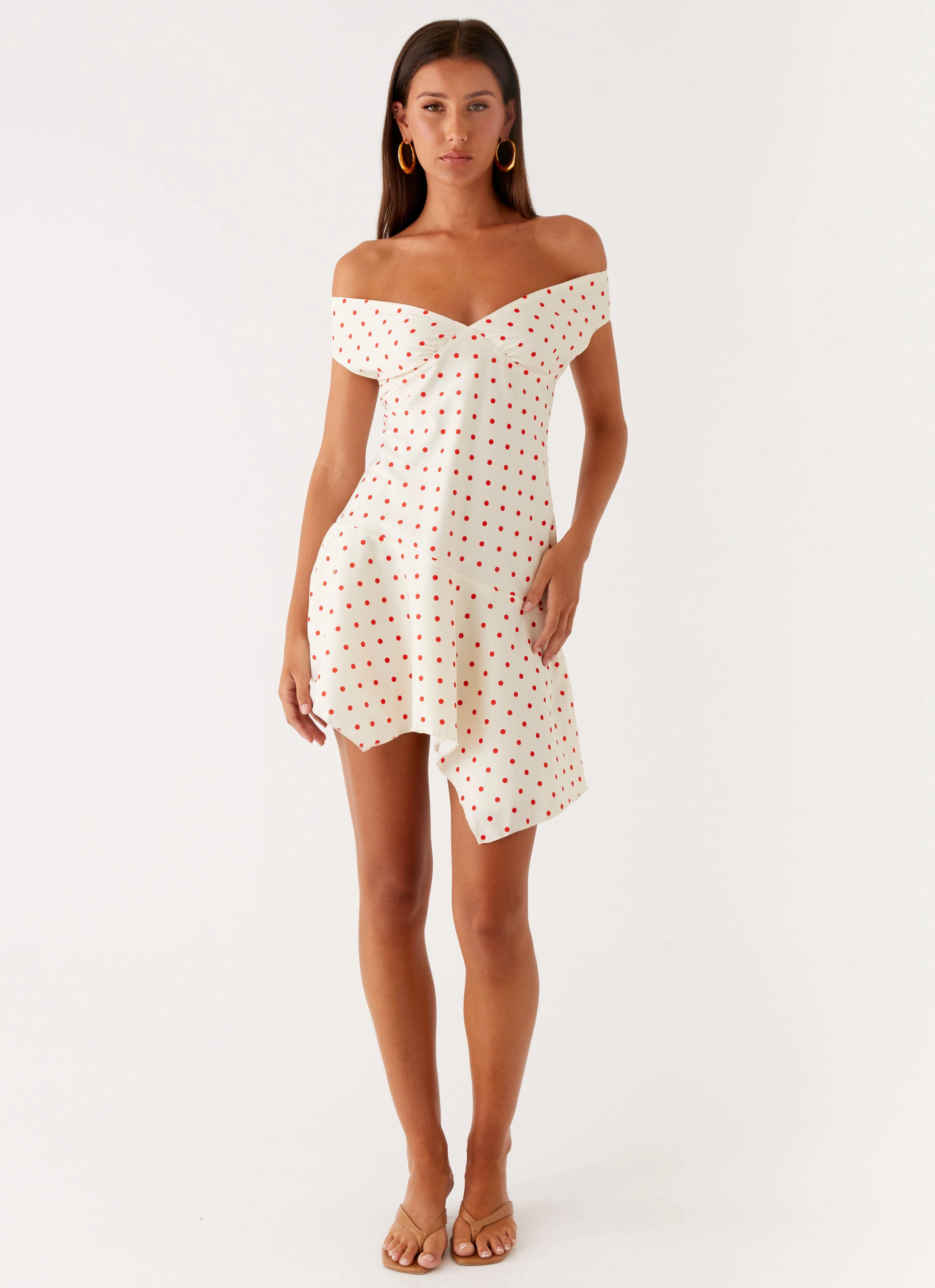 Fashionable appearance Comfortable fit for outings Alma Mini Dress - White Red Polka Dot