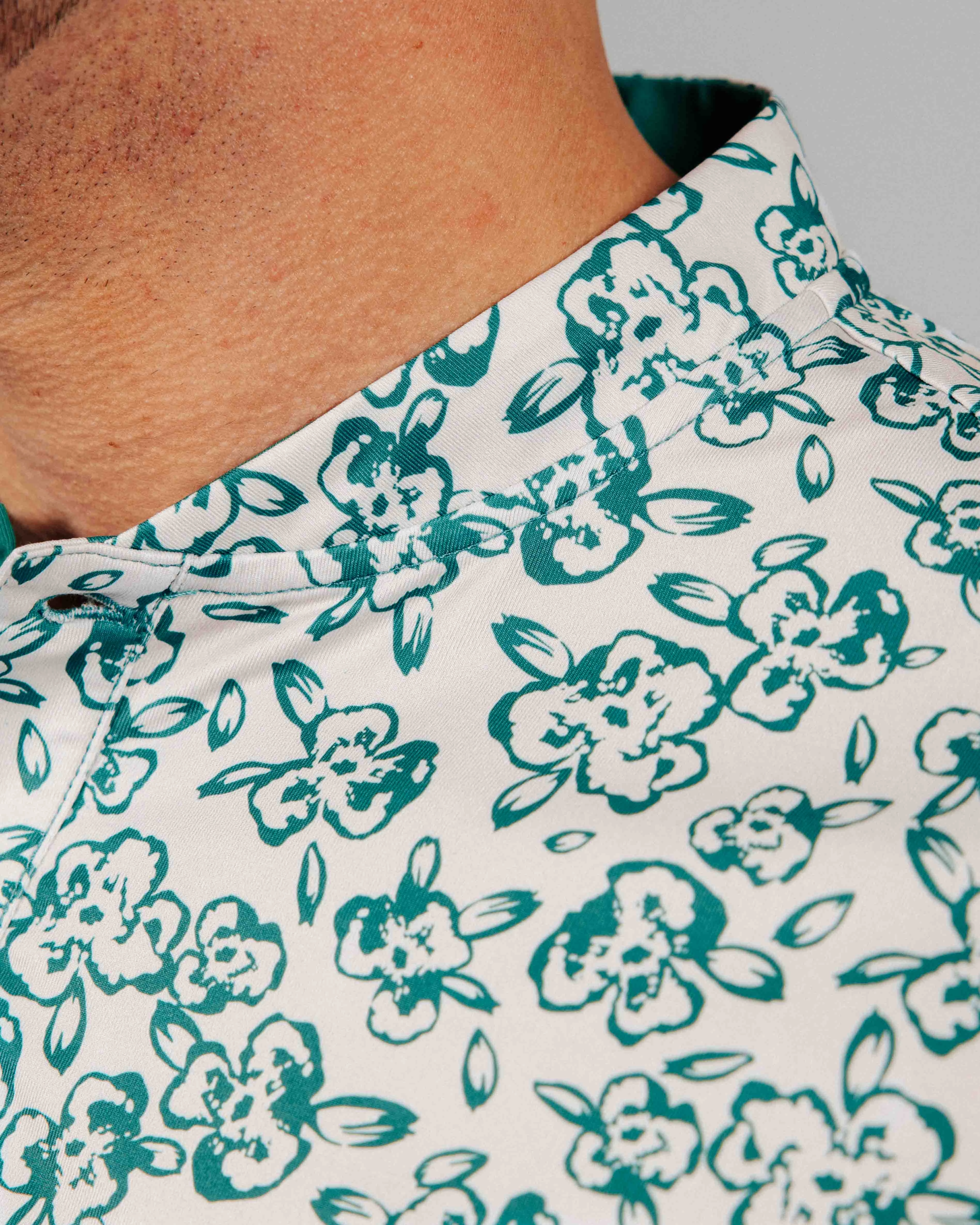 Hidden Ventilation Zones MeshPanel Aloha Blade Collar Polo