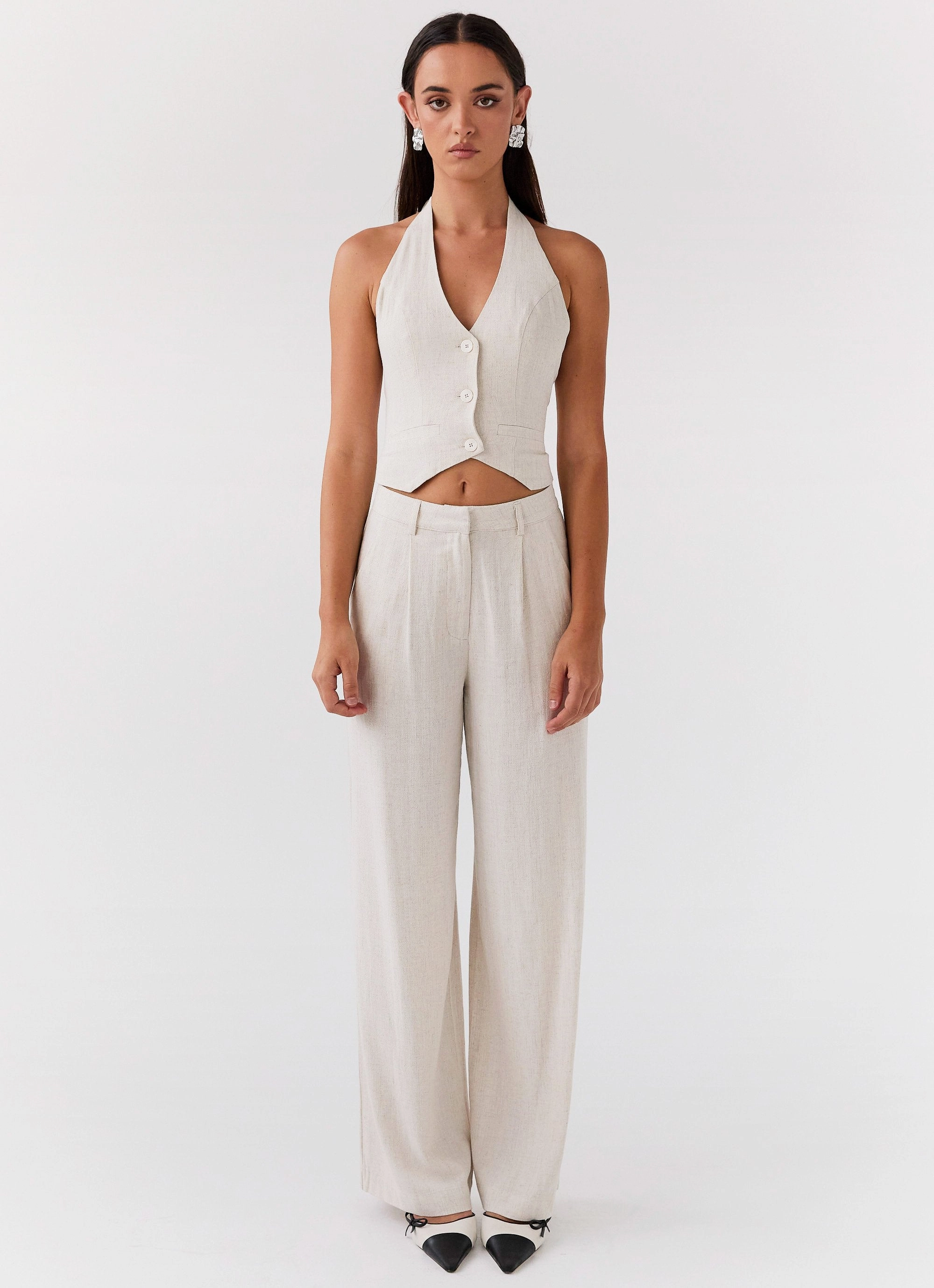 Hypoallergenic fabric Comfy Layer Ambrosa Halterneck Linen Vest - Oatmeal