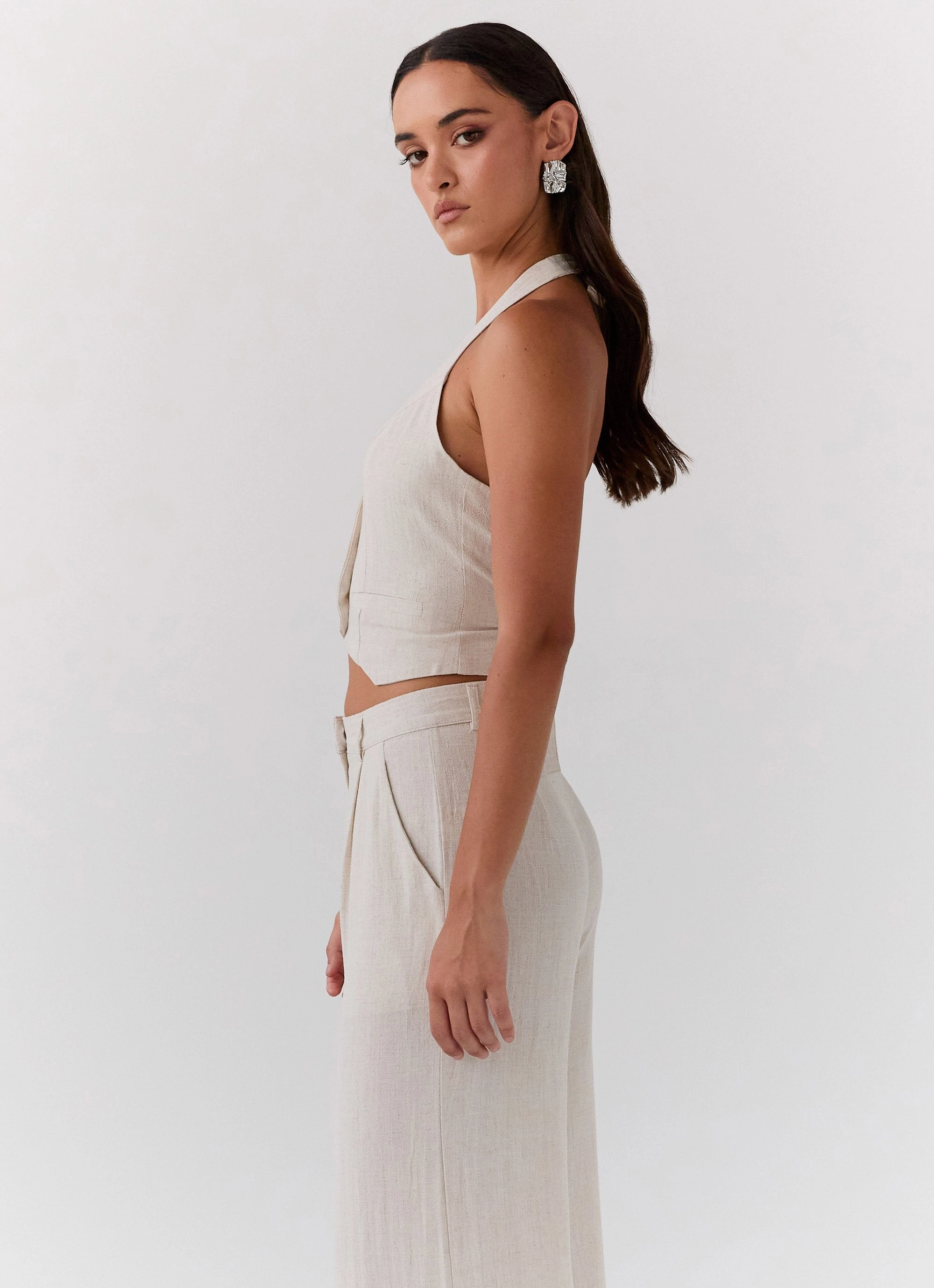 Ambrosa Halterneck Linen Vest - Oatmeal Flexible Design Layered Neckline Details