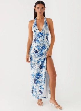 Event Perfect Angie Maxi Dress - Serene Sky Floral