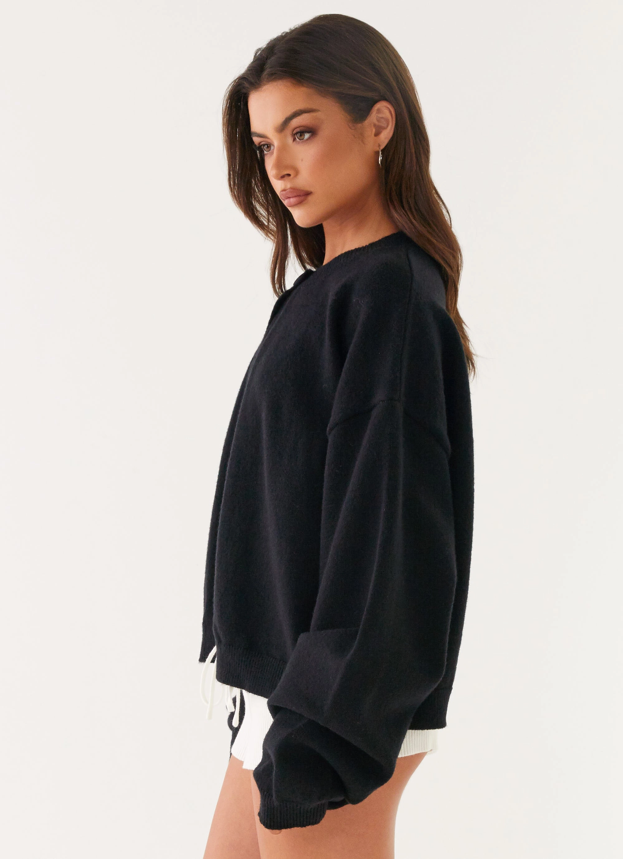 Annie One Button Cardigan - Black Wind Protection