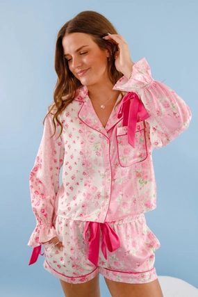 Breathable Underarm Gussets Minimalist Styling Rose Garden Dreaming Pajama Top