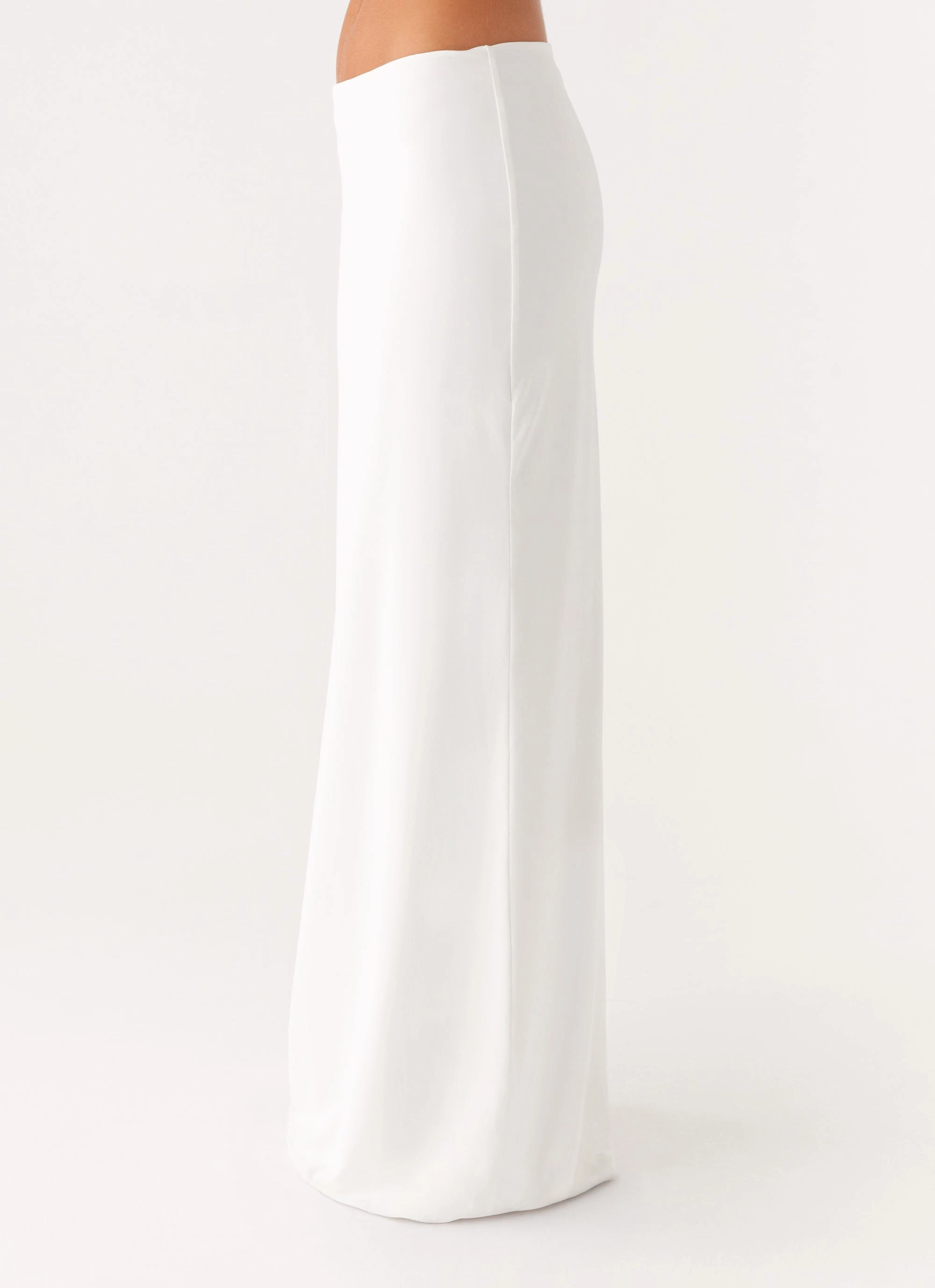 Lightweight Fabric Ashi Maxi Skirt - White