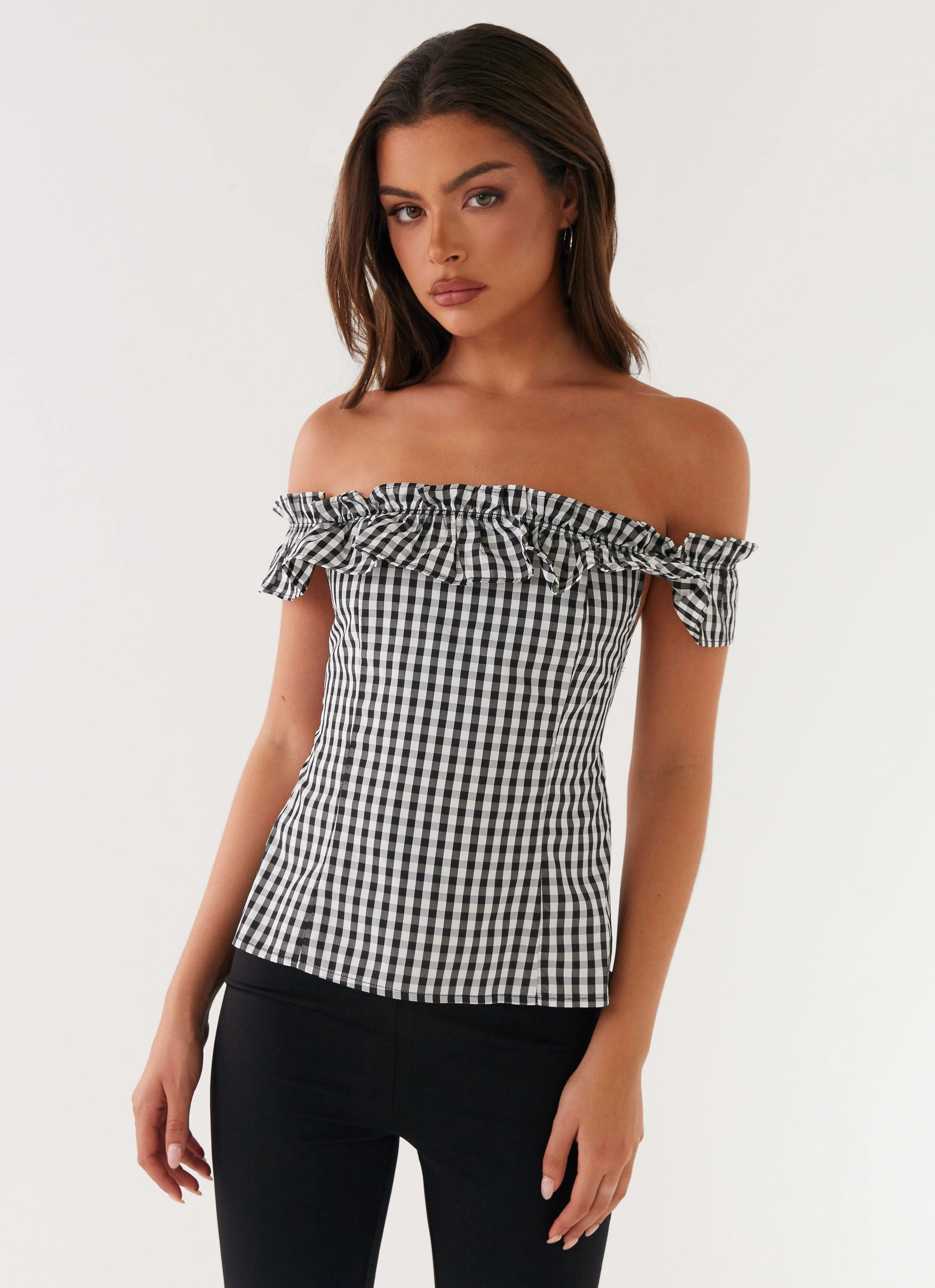 Gwyneth Top - Black Gingham Ribbed Hem Finish