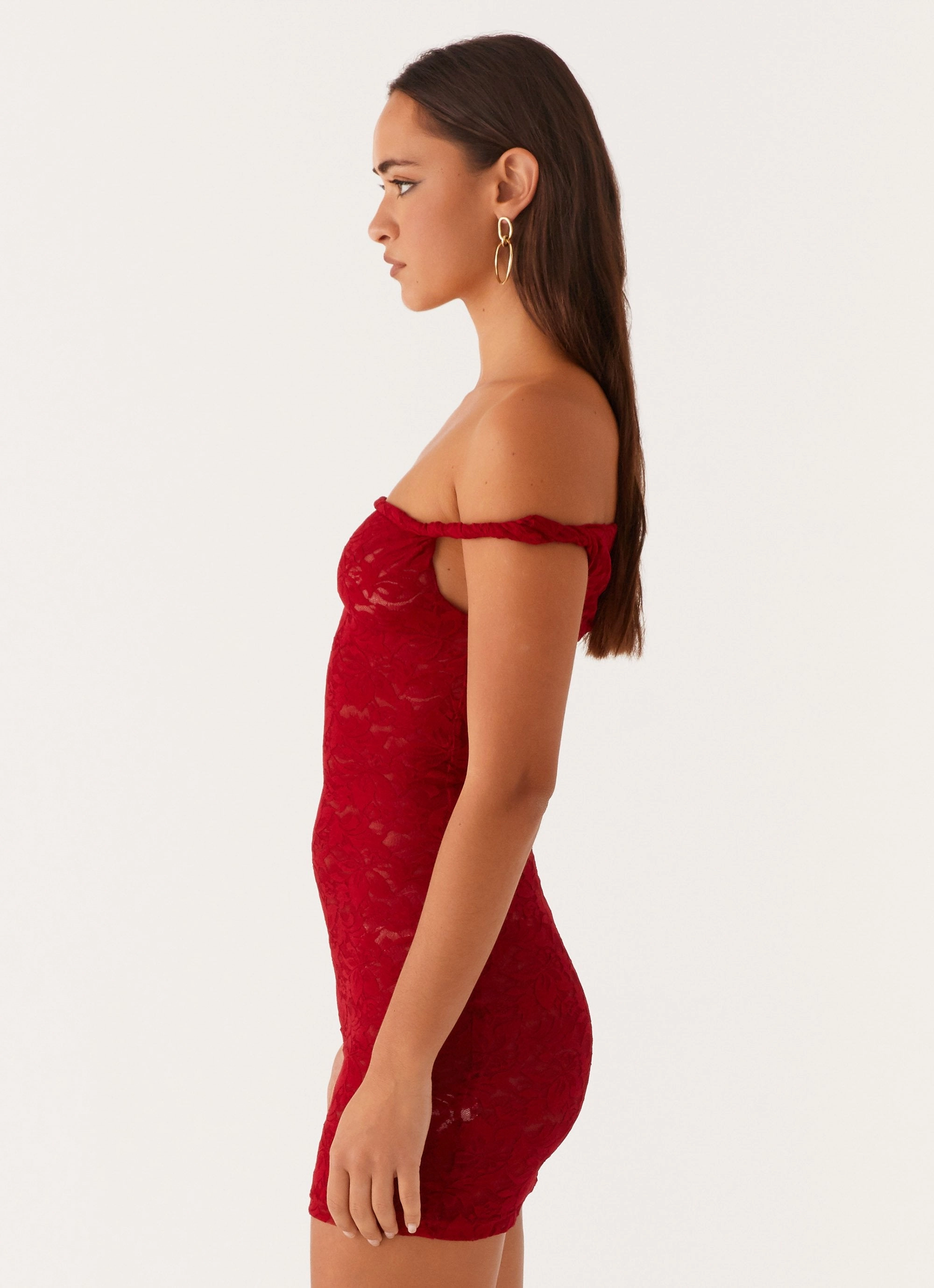 Arabella Lace Twist Shoulder Mini Dress - Red Formal dinner wear Back Detail