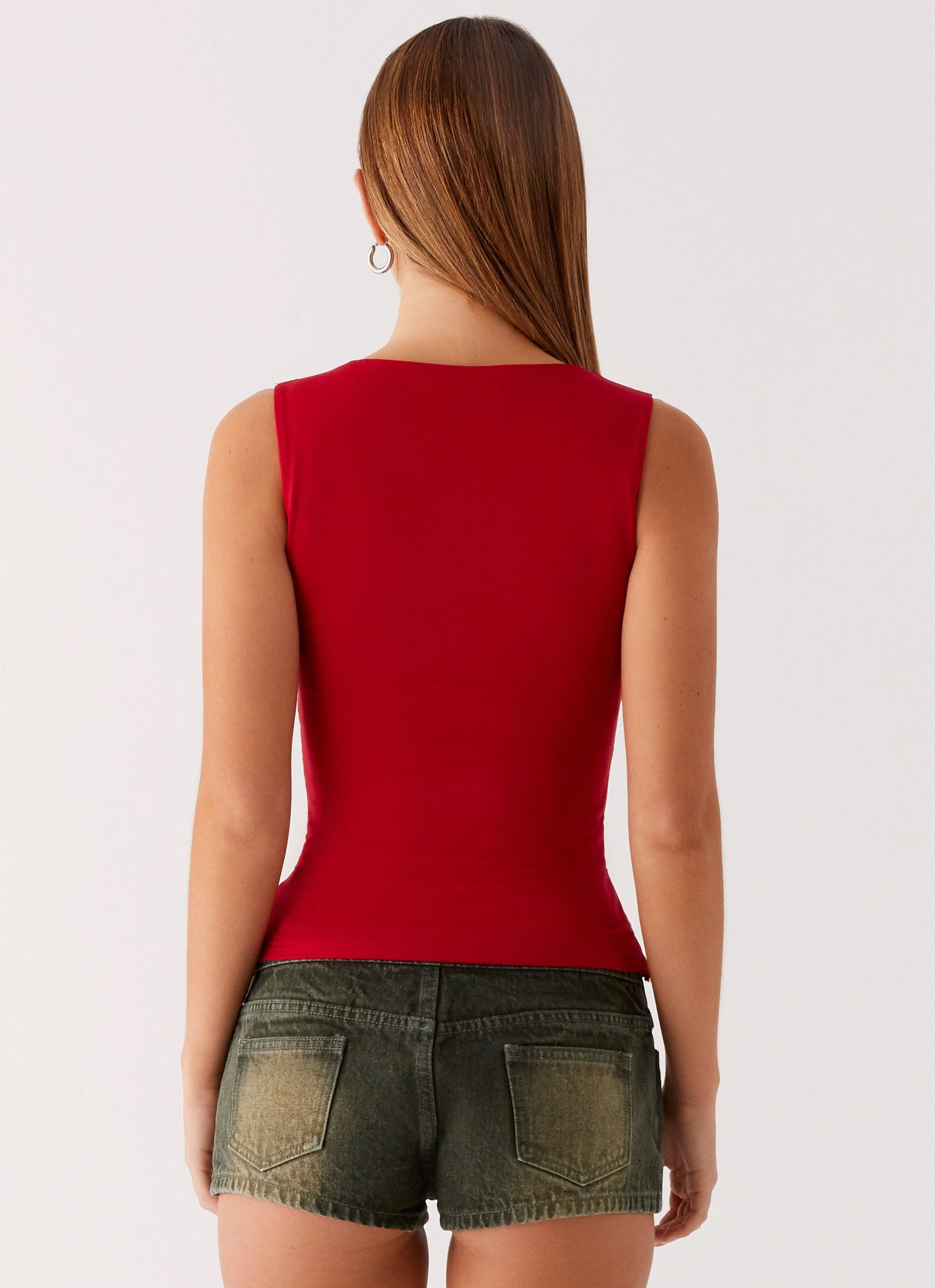 Aria Top - Merlot Red FlexibleMobility Flexible Hemline
