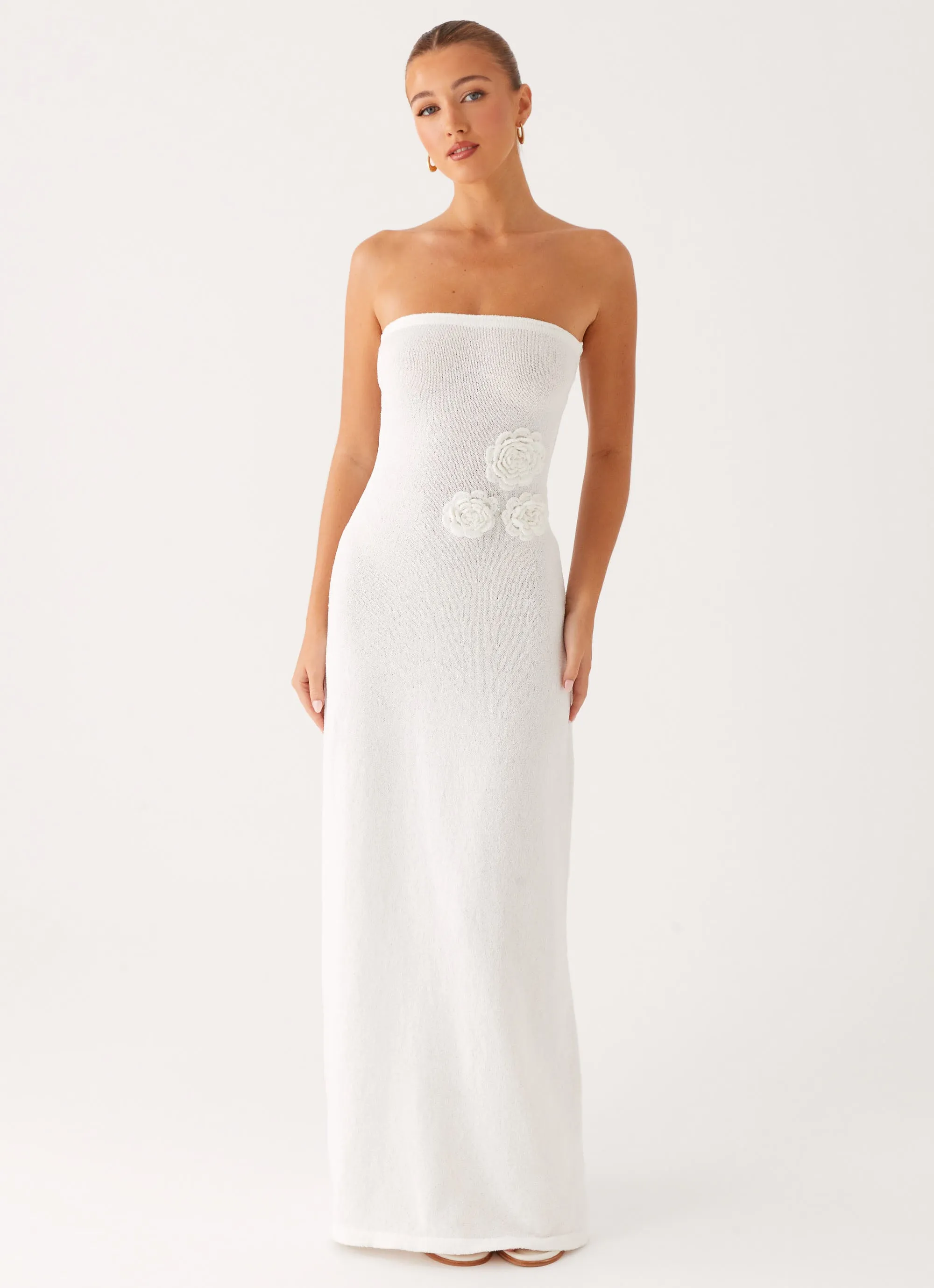 AntiFrayEdging Tiered-Skirt Arli Strapless Maxi Dress - Ivory