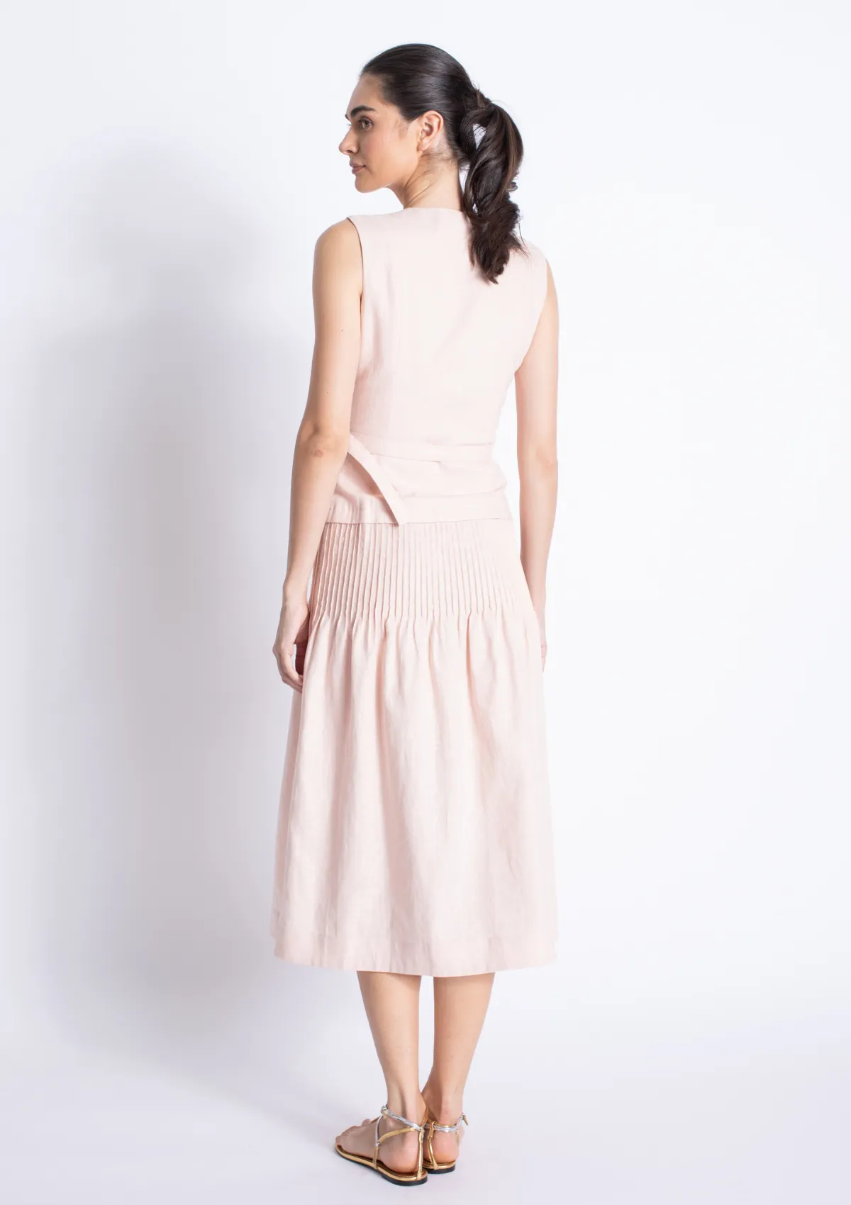 Raven Linen Dress Flowing Fit
