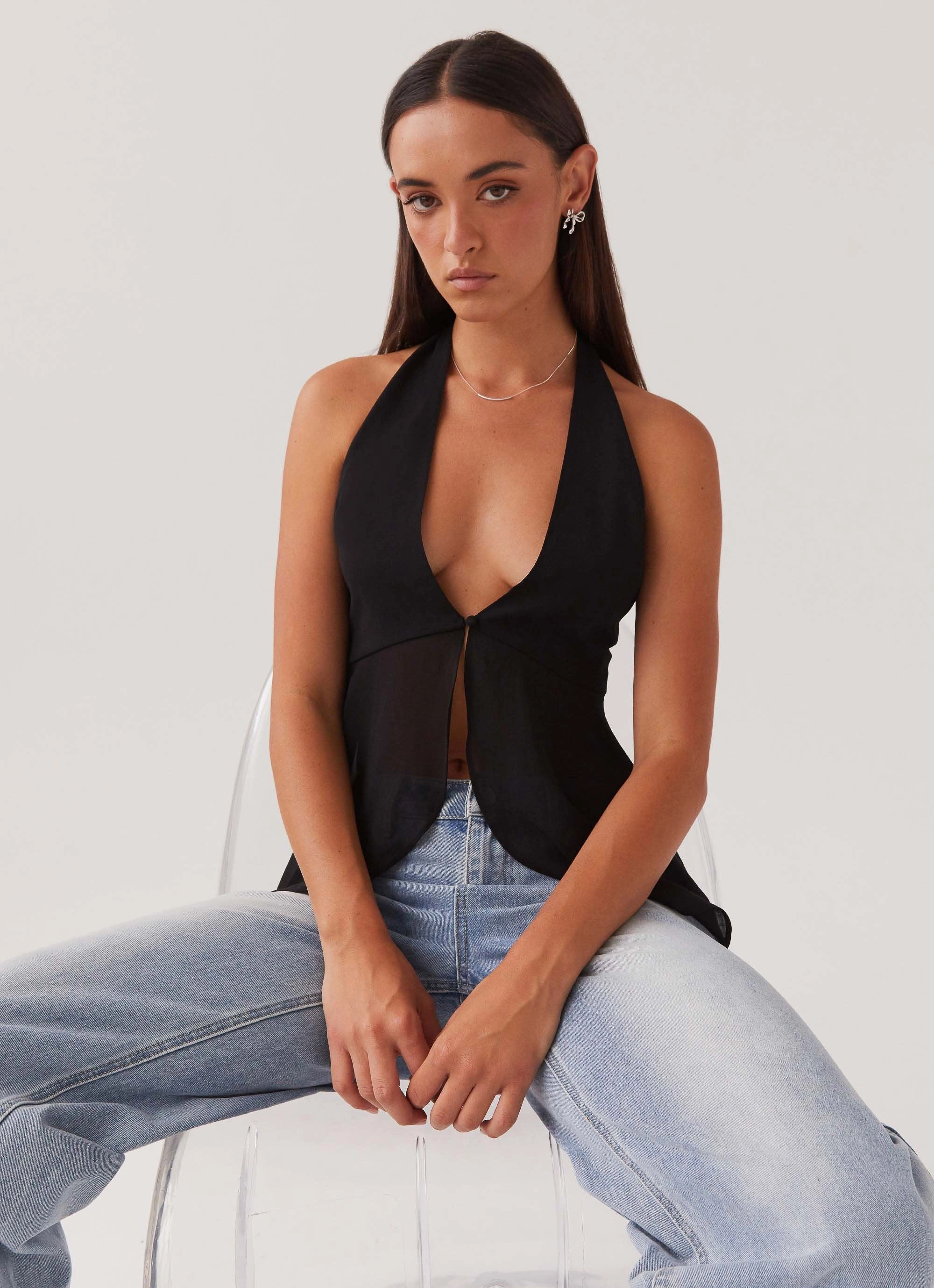Ultra Soft Texture Airflow Mesh Panel At Last Halterneck Top - Black