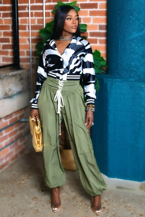 Carmen Cargo Genie Pants - Green Layered Style Ripstop Texture