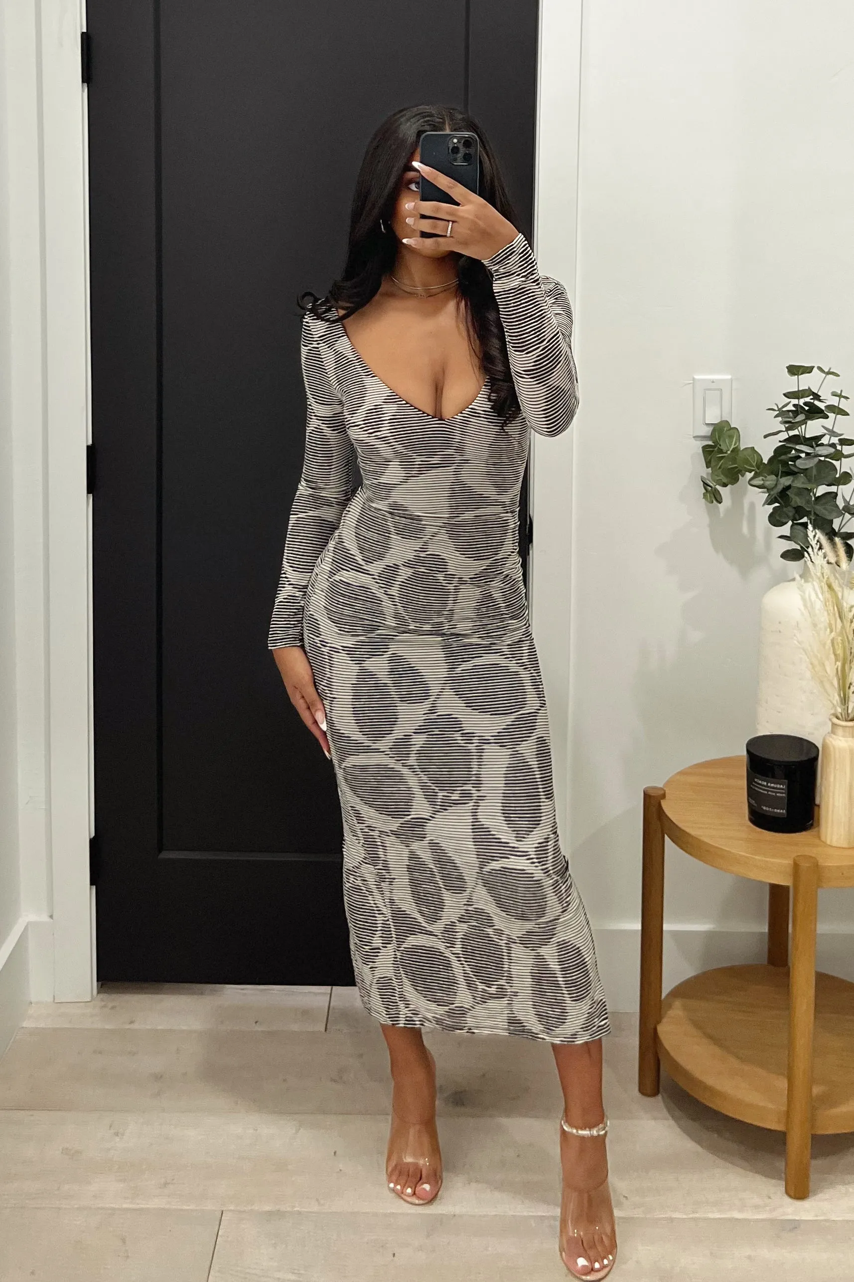 Atticus L/S Maxi Dress (Black)