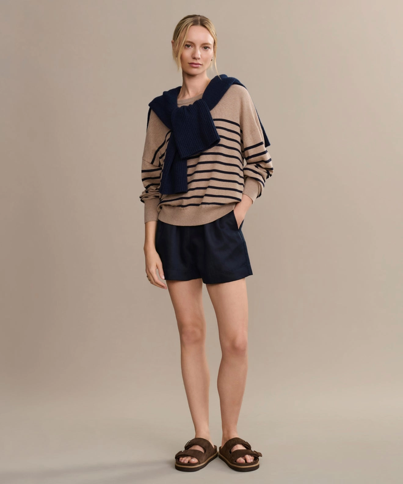 SeamlessDesign Avery Crewneck