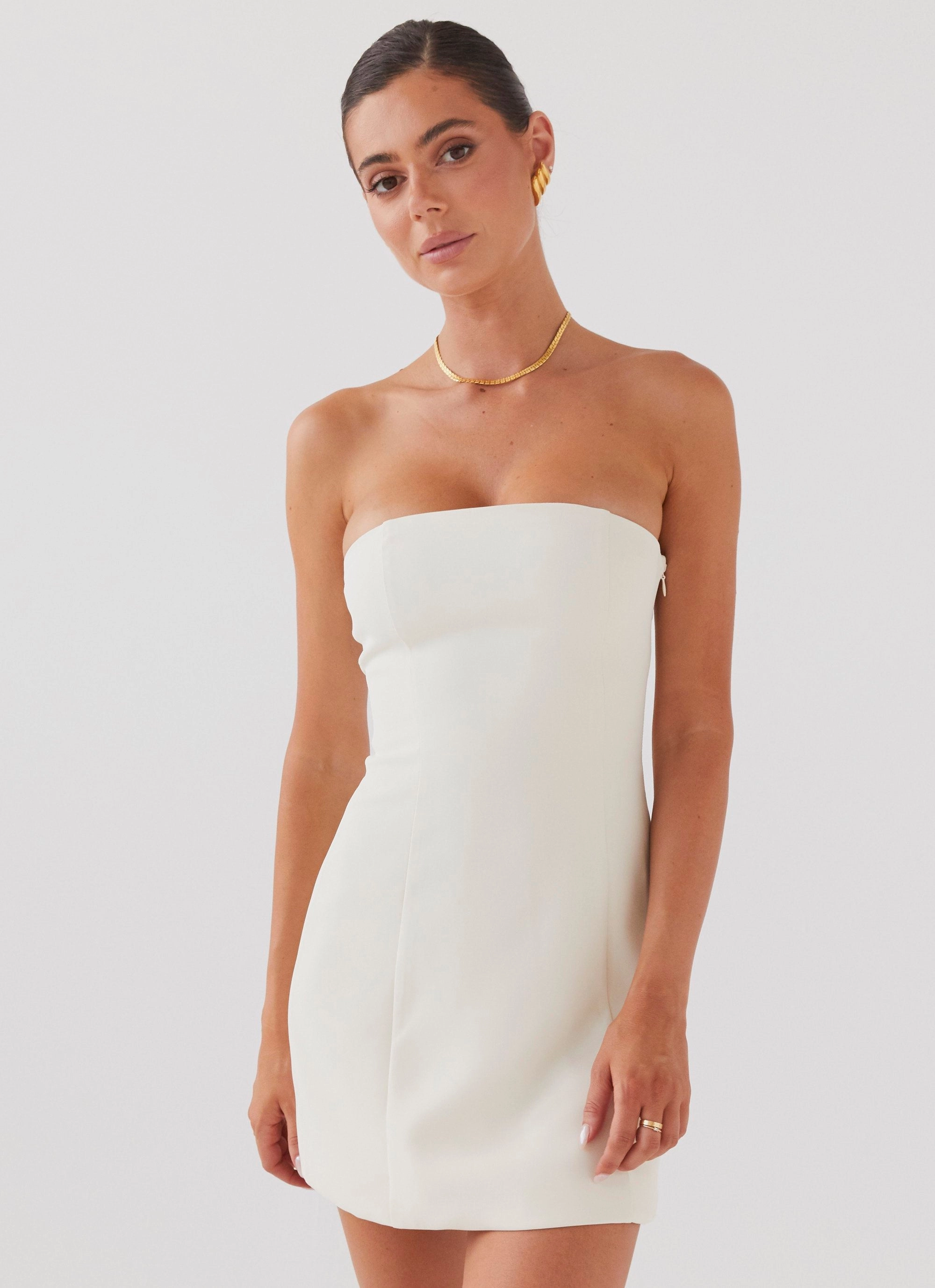 Ayanna Strapless Mini Dress - Ivory Trendy Vibe Wrinkle-Resistant