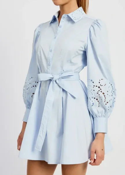 Outfit Boost Magnetic-Closure En Saison Abigal Eyelet Mini Shirtdress