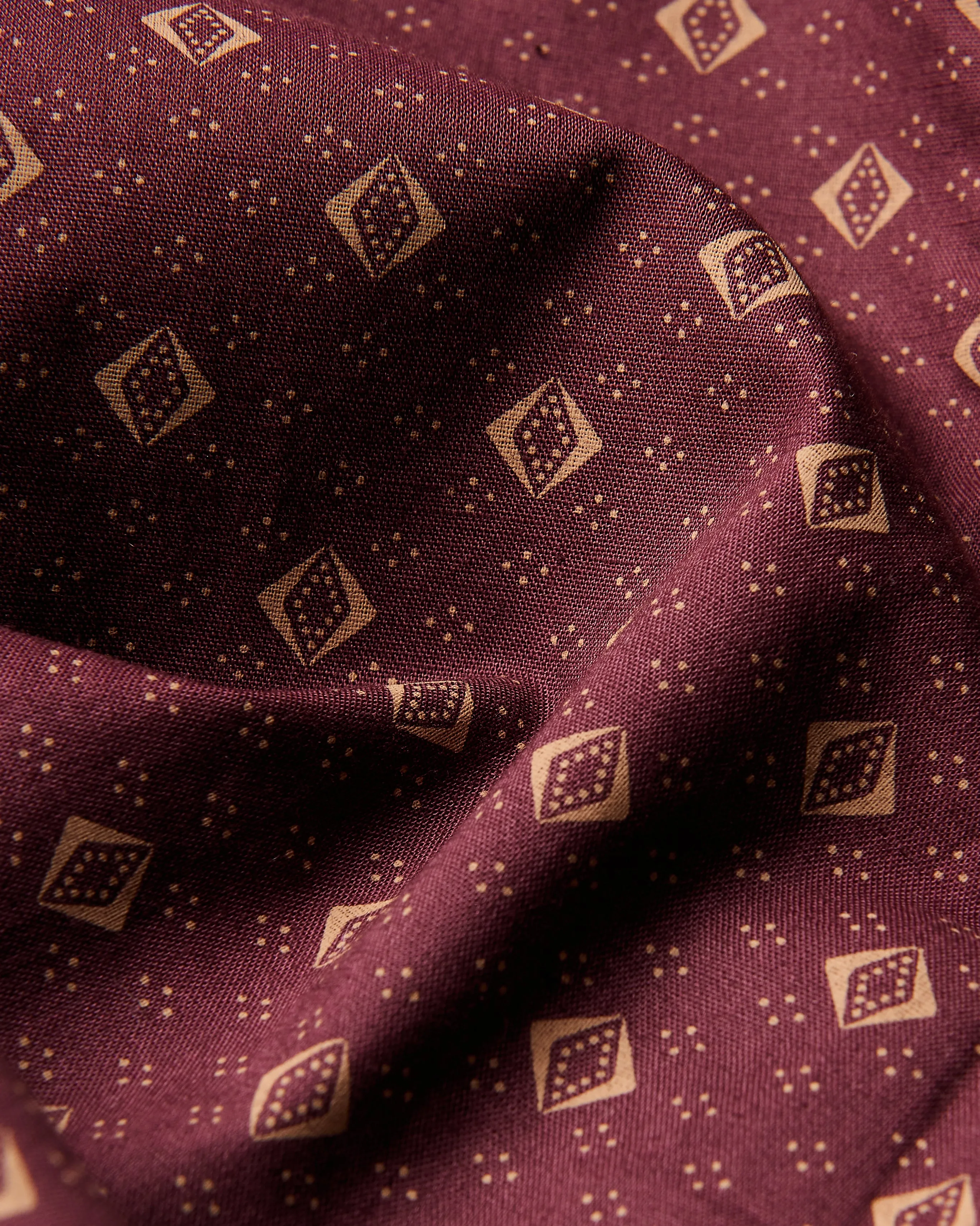 Ben Sherman Geo Print Poplin Long Sleeve Shirt - Aubergine