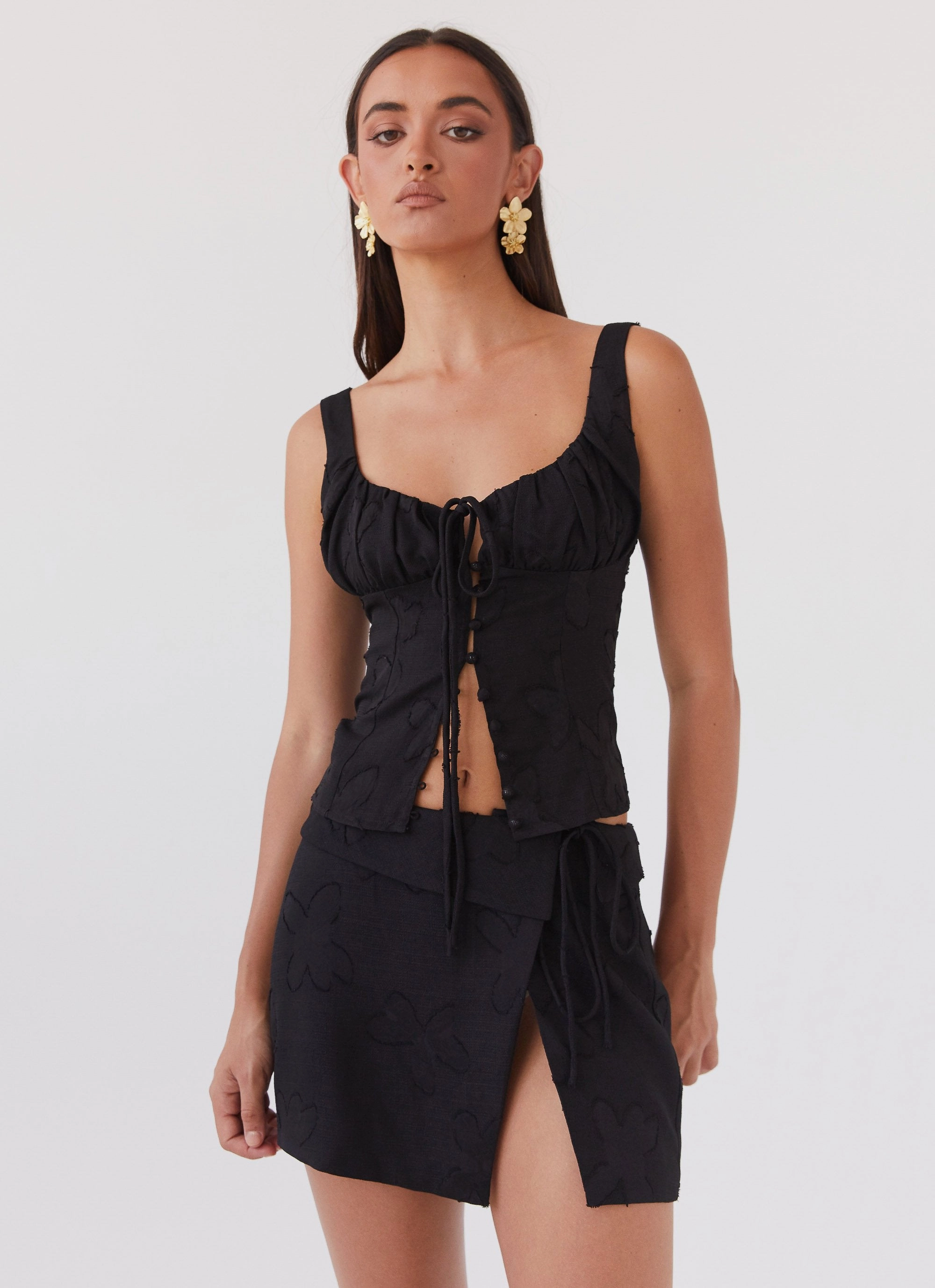 Gym Wear Bianka Tie Top - Black Petal
