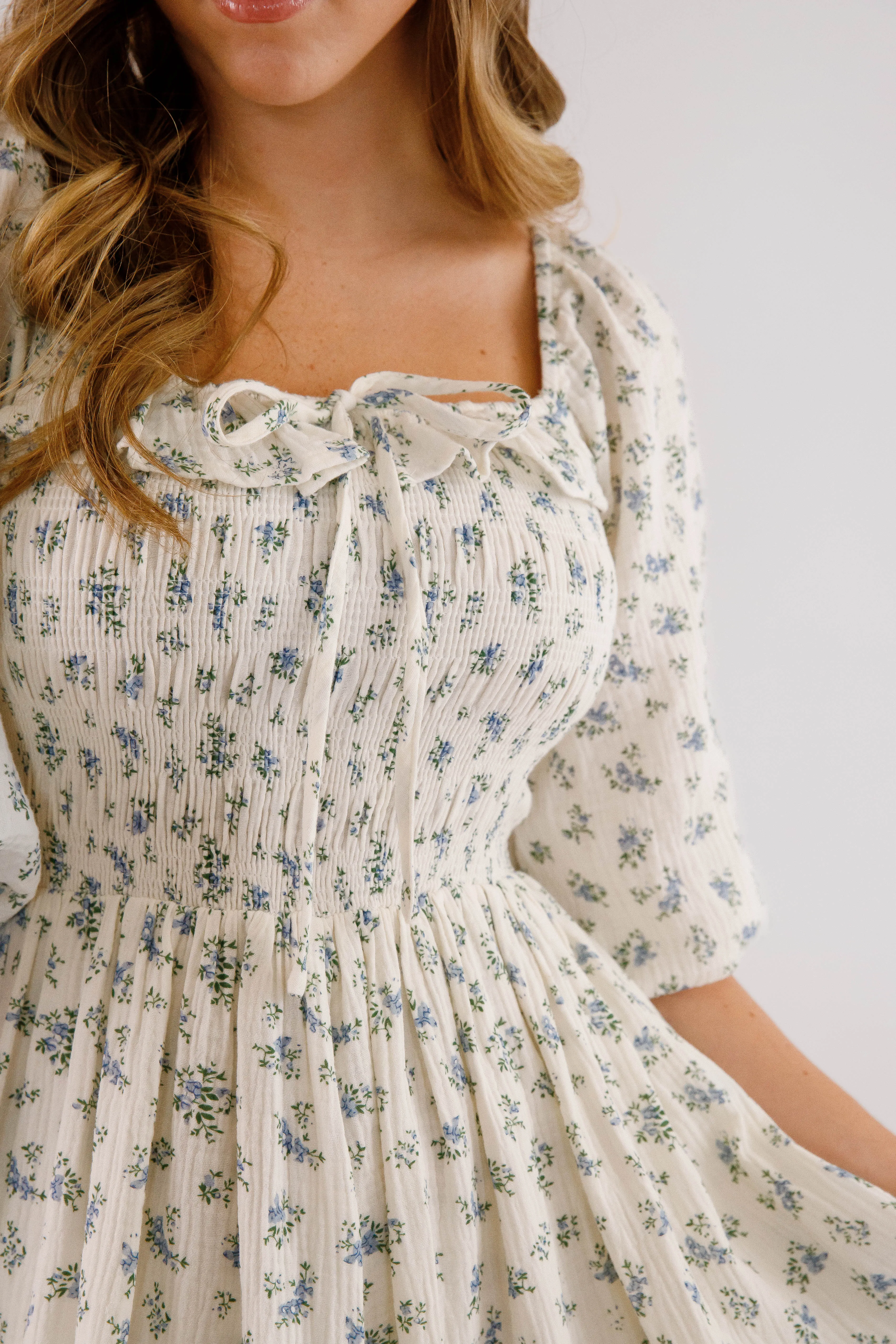 Insist On Knowing Midi Dress bold appearance Texture Edge