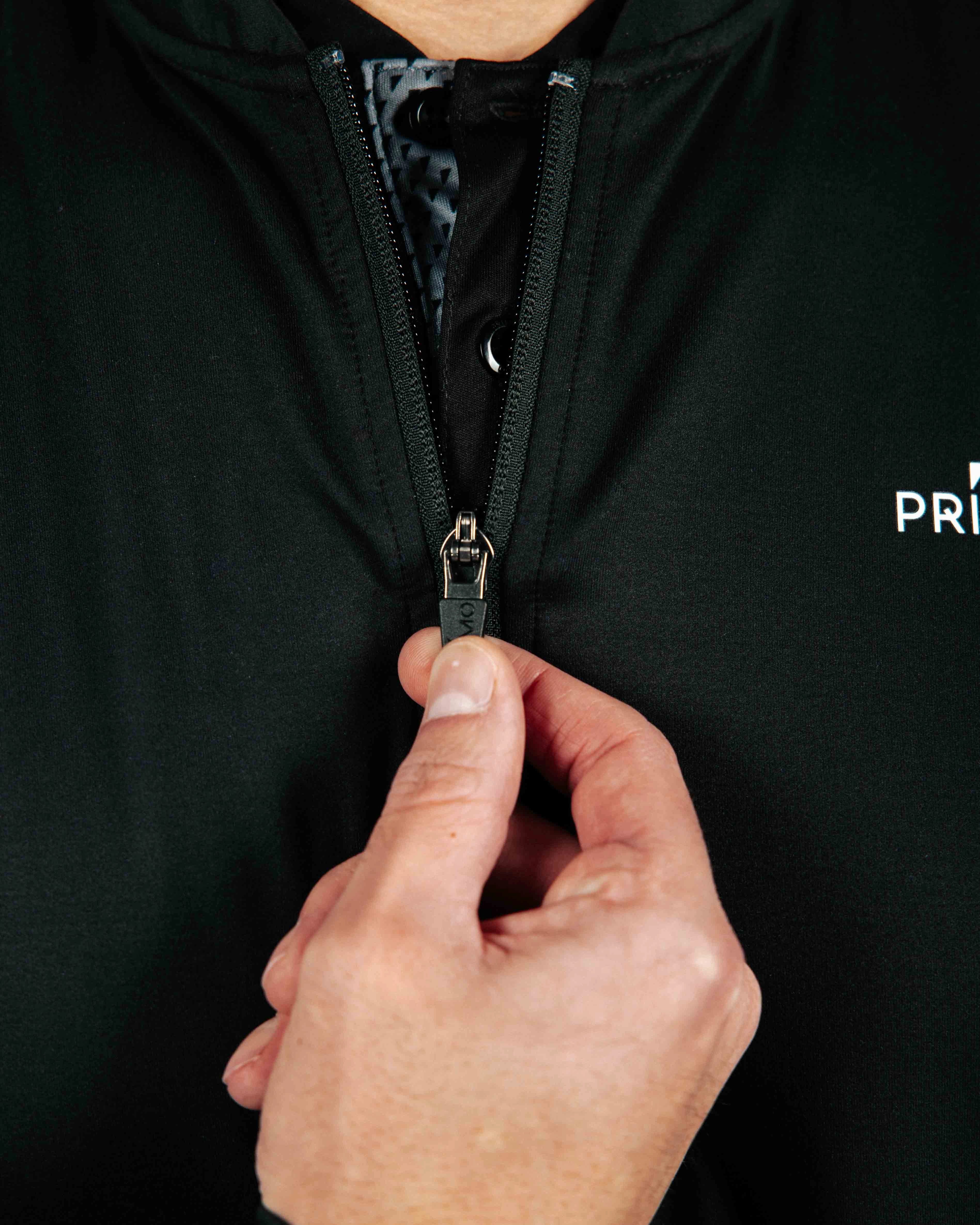 StretchMaterial MidweightJersey Black Blade Quarter Zip