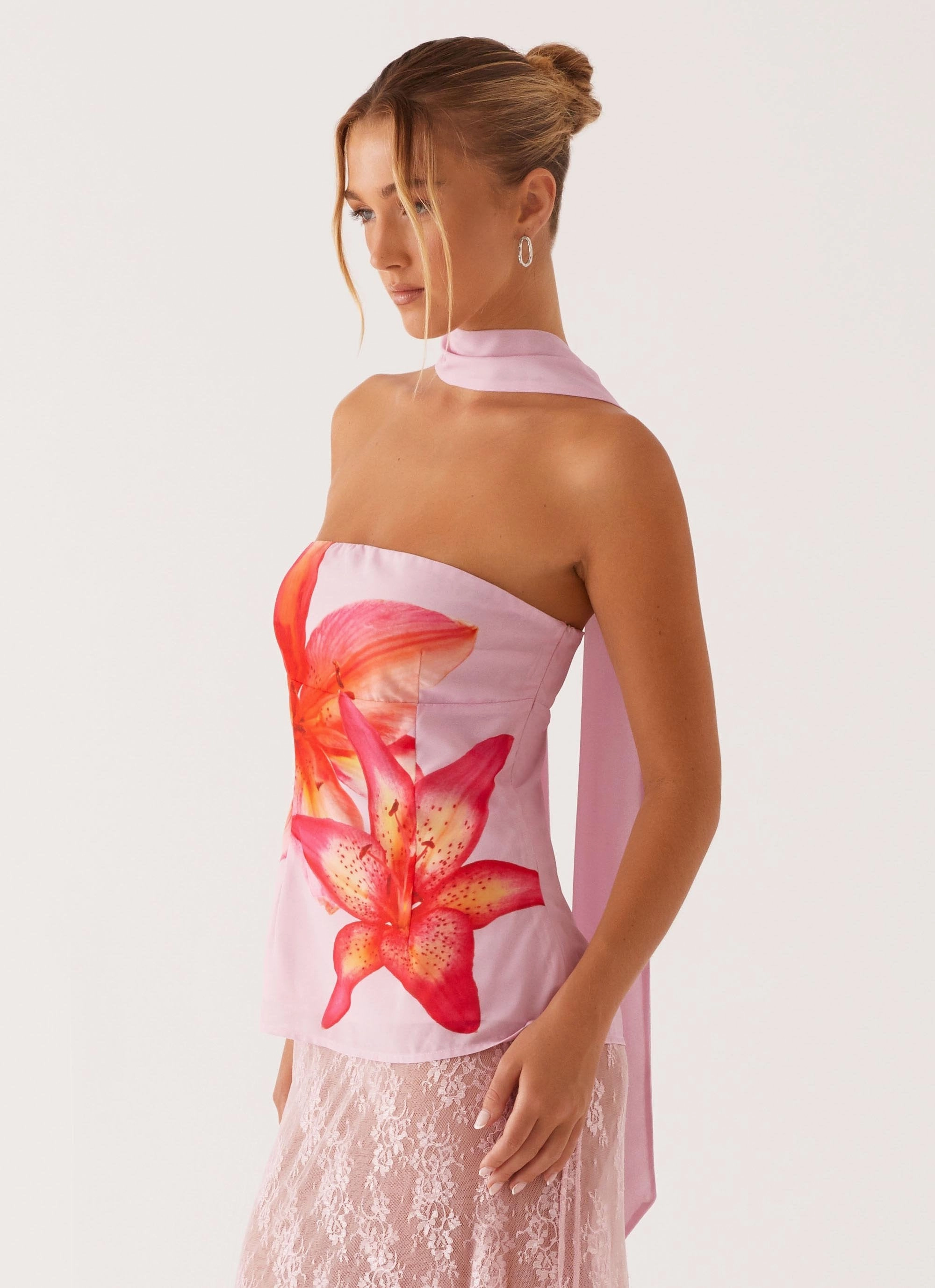LayeredCollar DoubleLayeredShoulders Blaise Scarf Top - Pink Floral