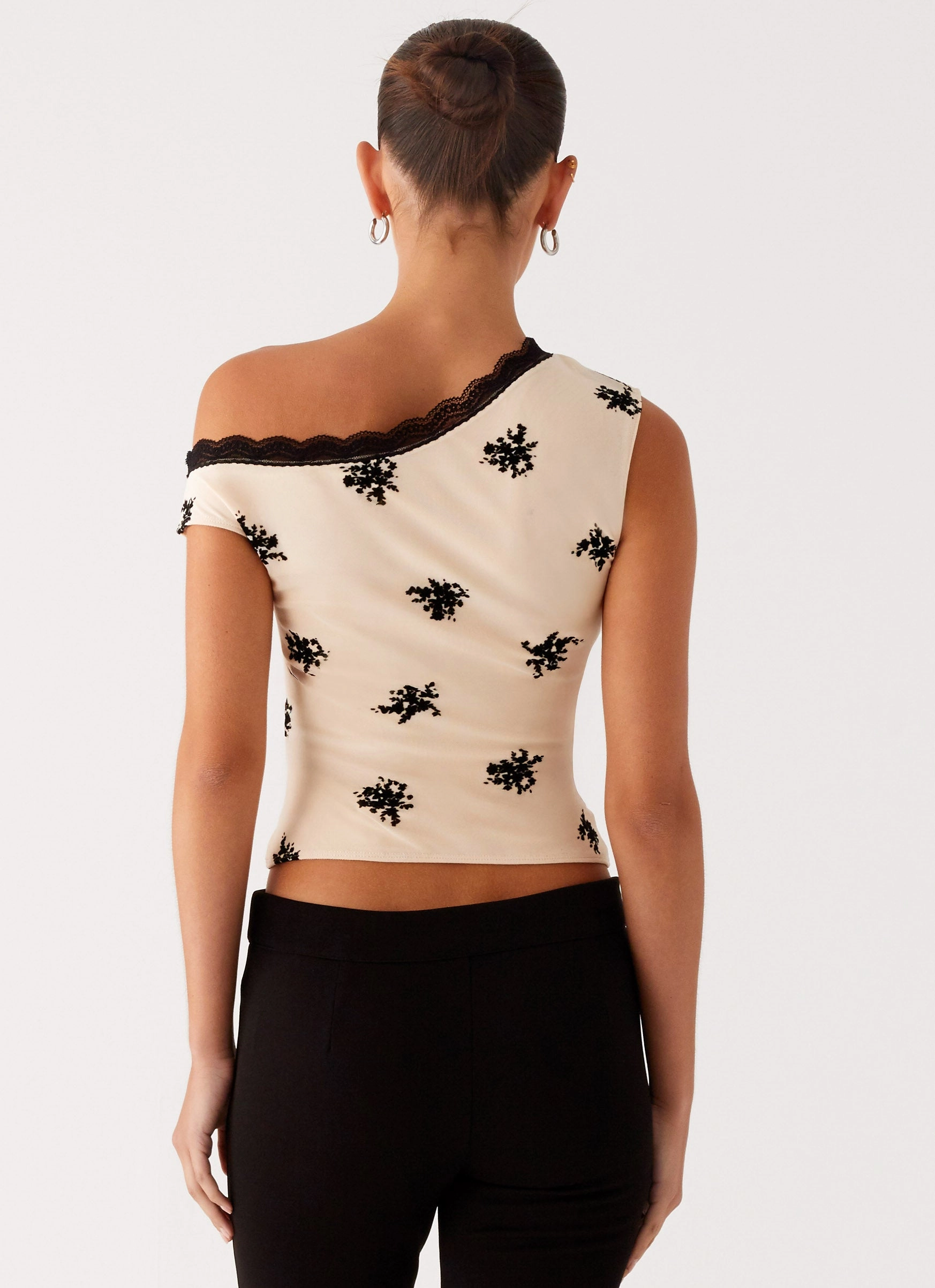 Blind Faith Flock One Shoulder Top - Cream OdorResistant Technology DoubleNeedle Stitching