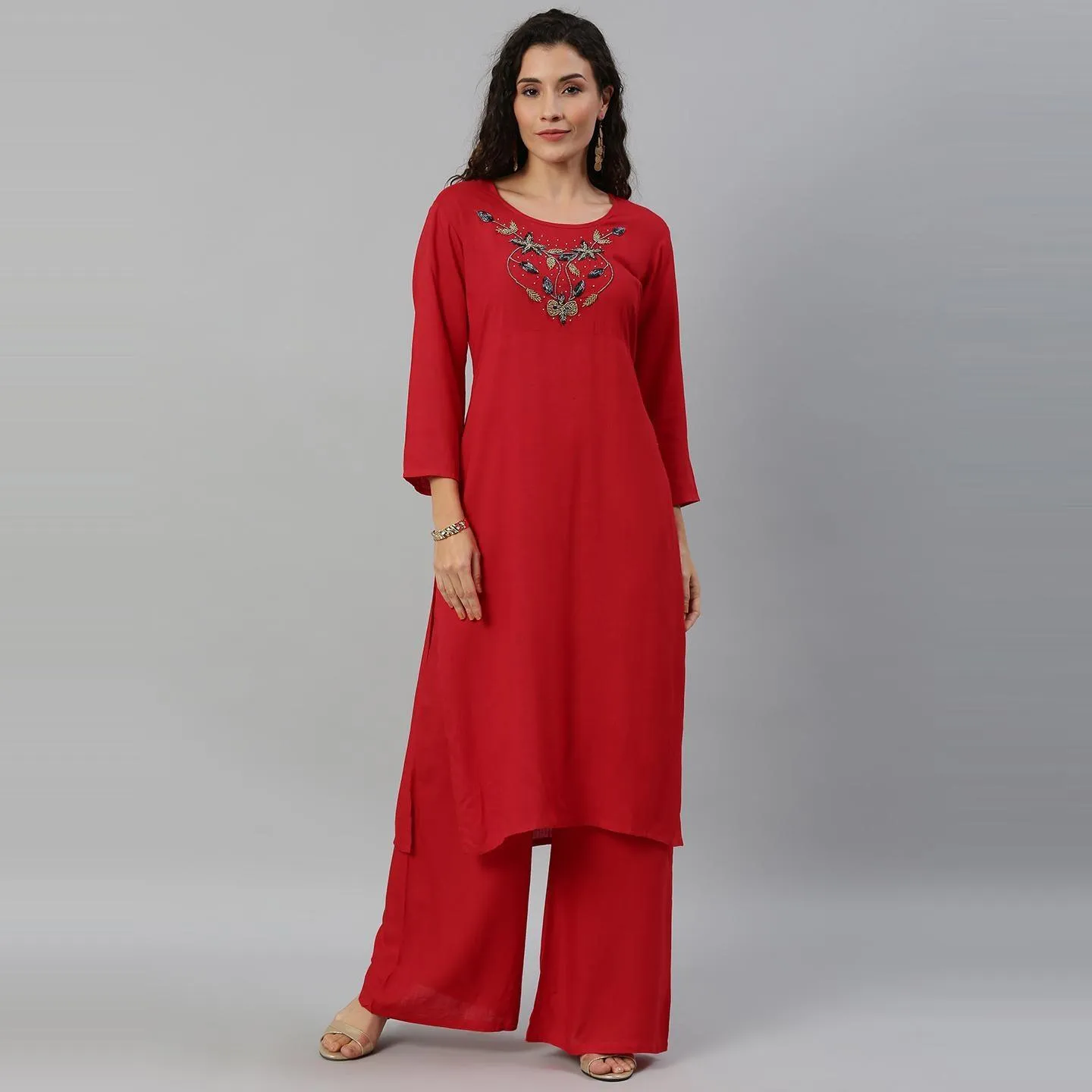 Blissta Women Red Coloured Solid Kurti With Plazzo With Hamd Work Detailing