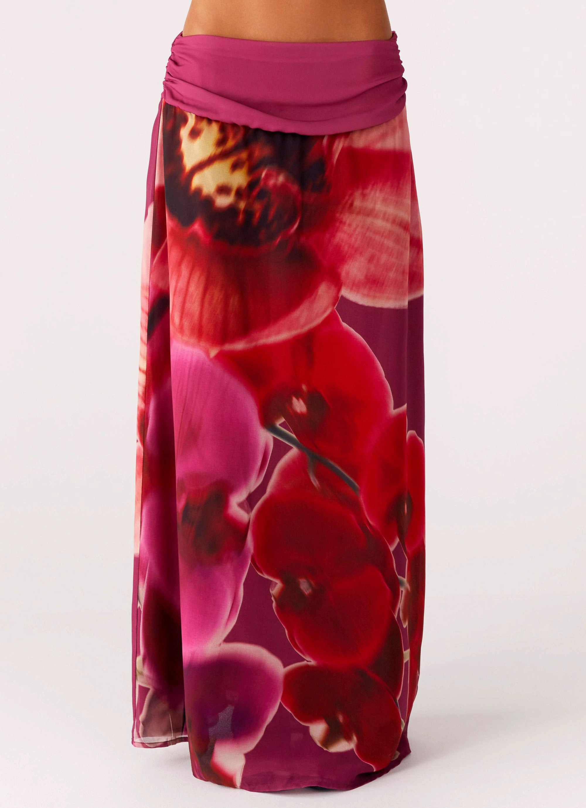 Ergonomic Shoulder Design Blushing Bloom Maxi Skirt - Violette Bloom