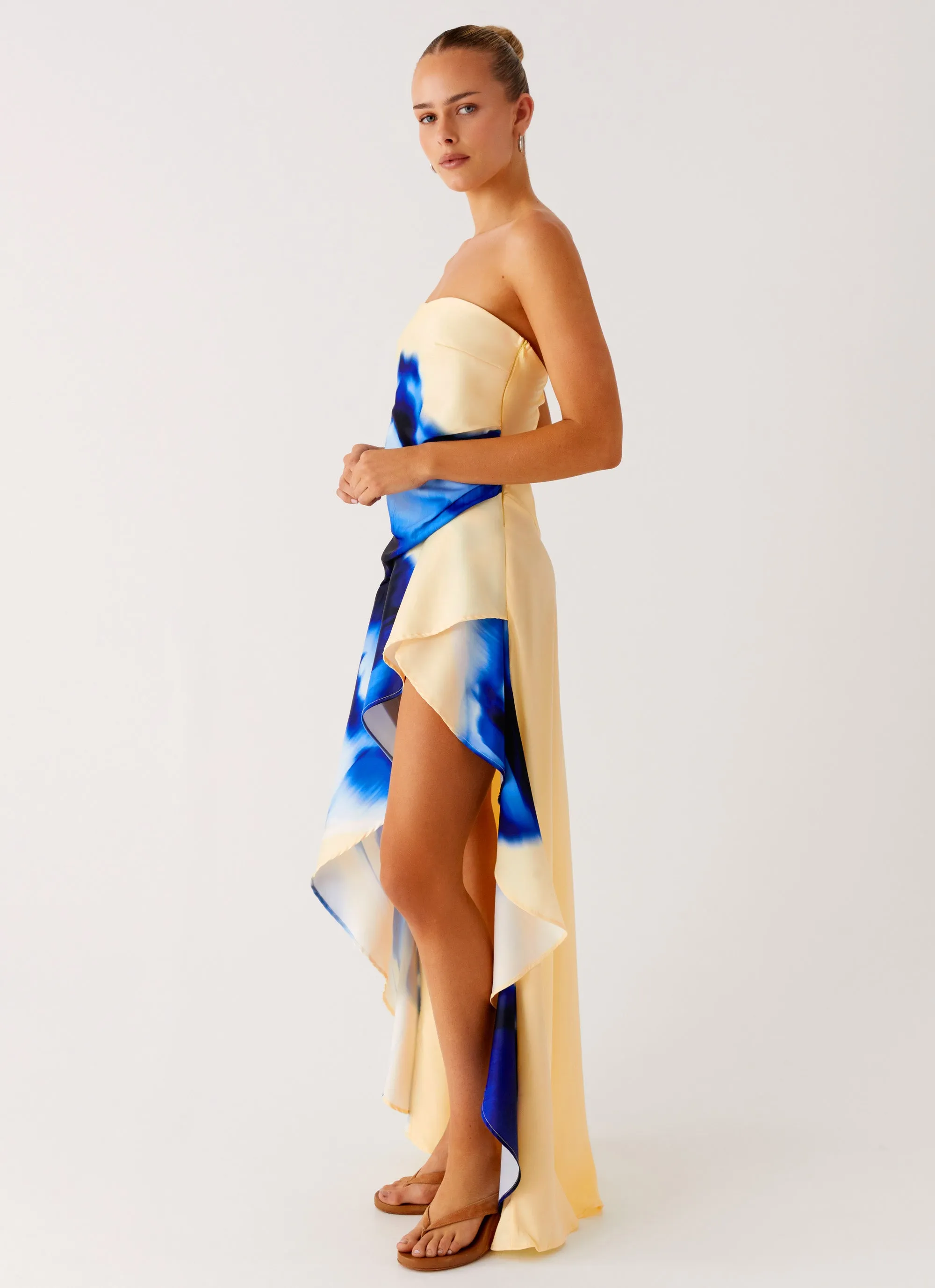Water-resistant Bodie Maxi Dress - Heirloom Bloom