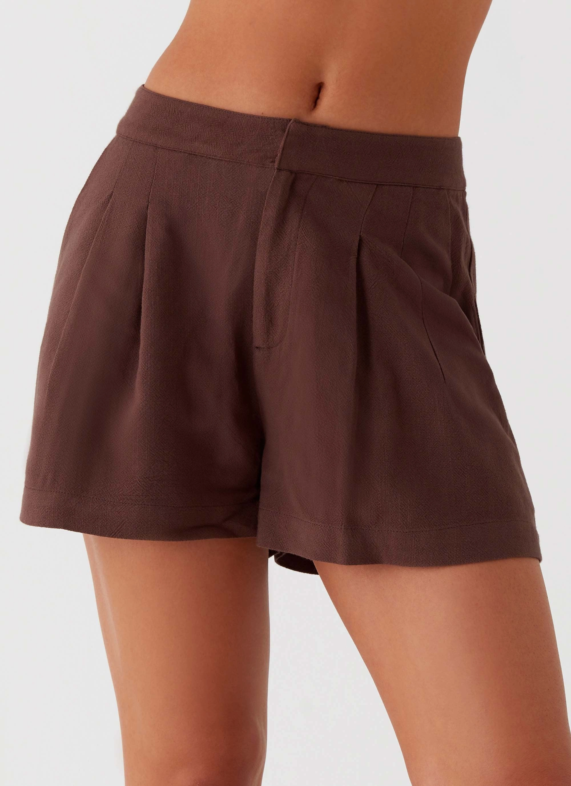 Born For Bordeaux Linen Shorts - Brown Dynamic Fit