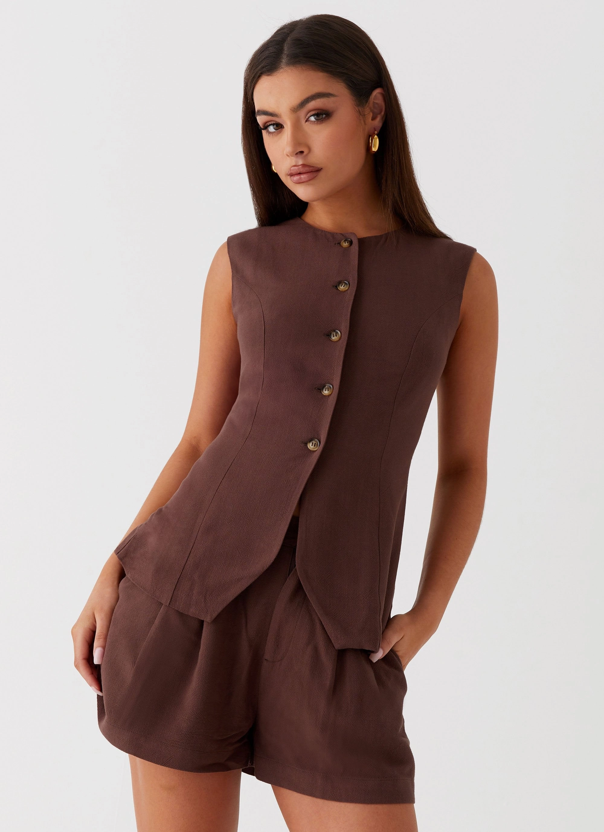 Born For Bordeaux Linen Vest - Brown Eco Friendly Production Temperature Regulating