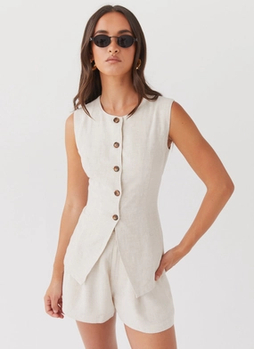 Textured Fabric Finish Four Way Stretch Fabric Born For Bordeaux Linen Vest - Oatmeal