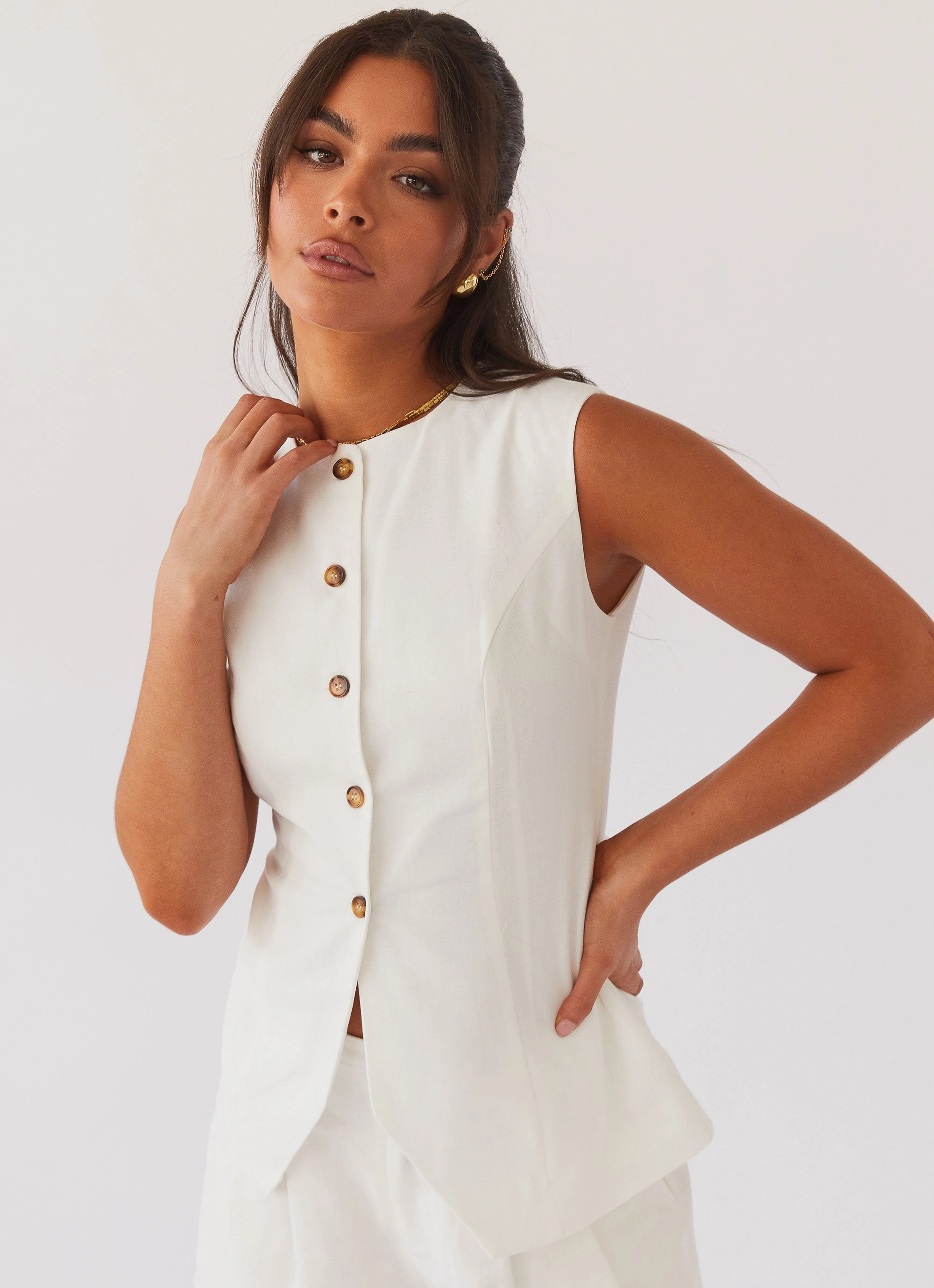 Born For Bordeaux Linen Vest - White AbrasionResistant Finish EcoFriendlyBlend