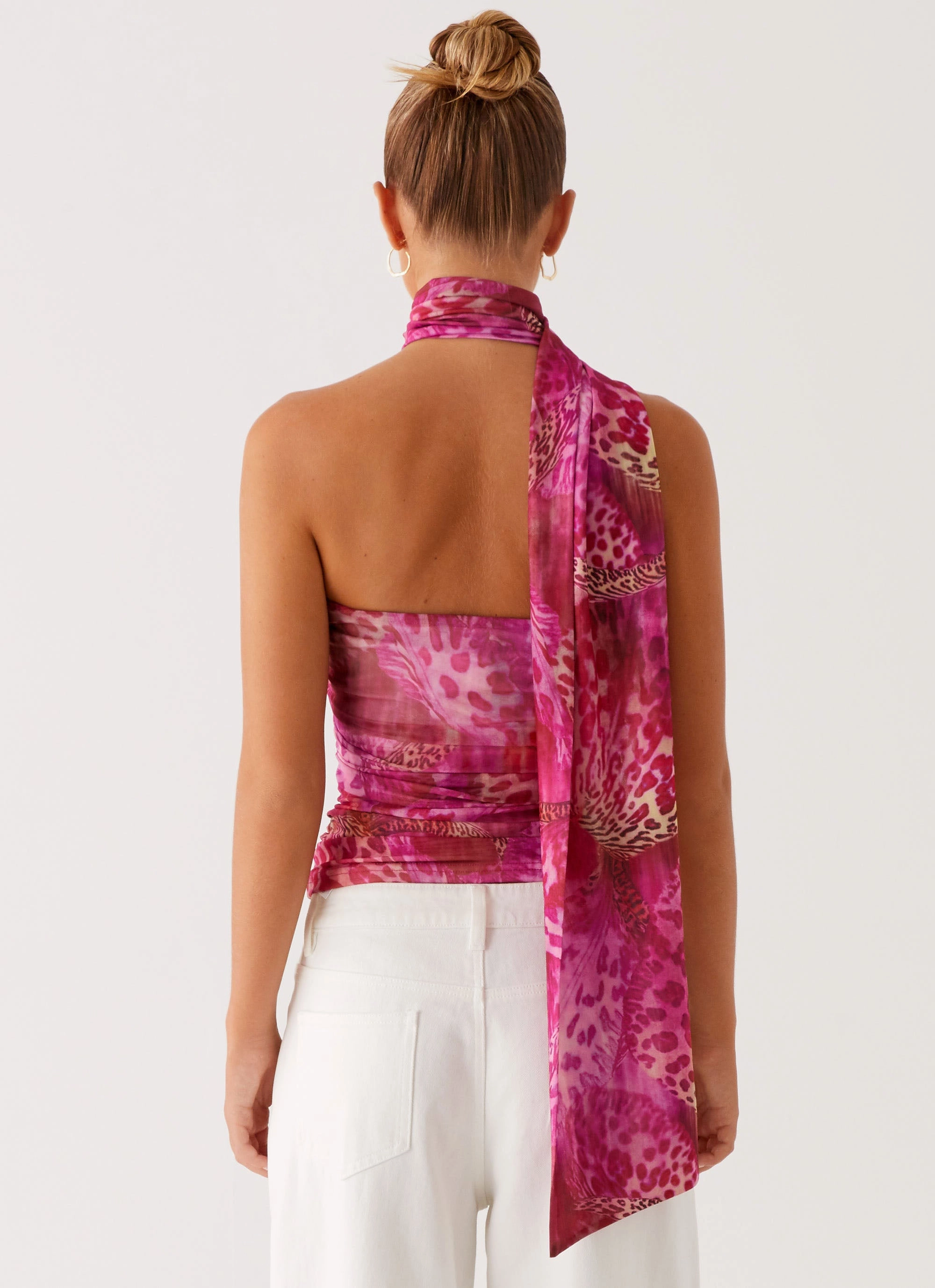 Sandwich Mesh Panel Structure MultiPocket Configuration Breaking News Top - Lavender Lagoon