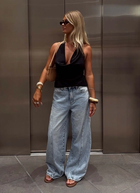 Mid Rise Timeless Wide Leg Jeans - Bleached Blue
