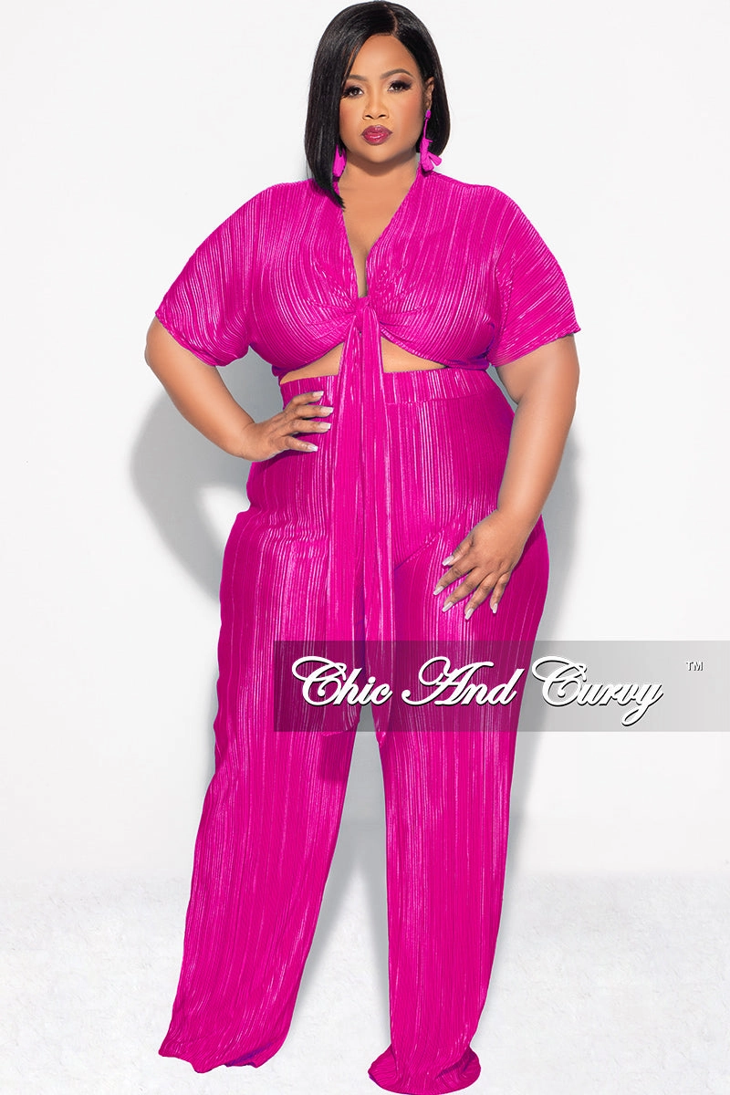 Sport Performance Design Stretch Fit Final Sale Plus Size 2pc Pleated Top and Pants Set in Fuchsia