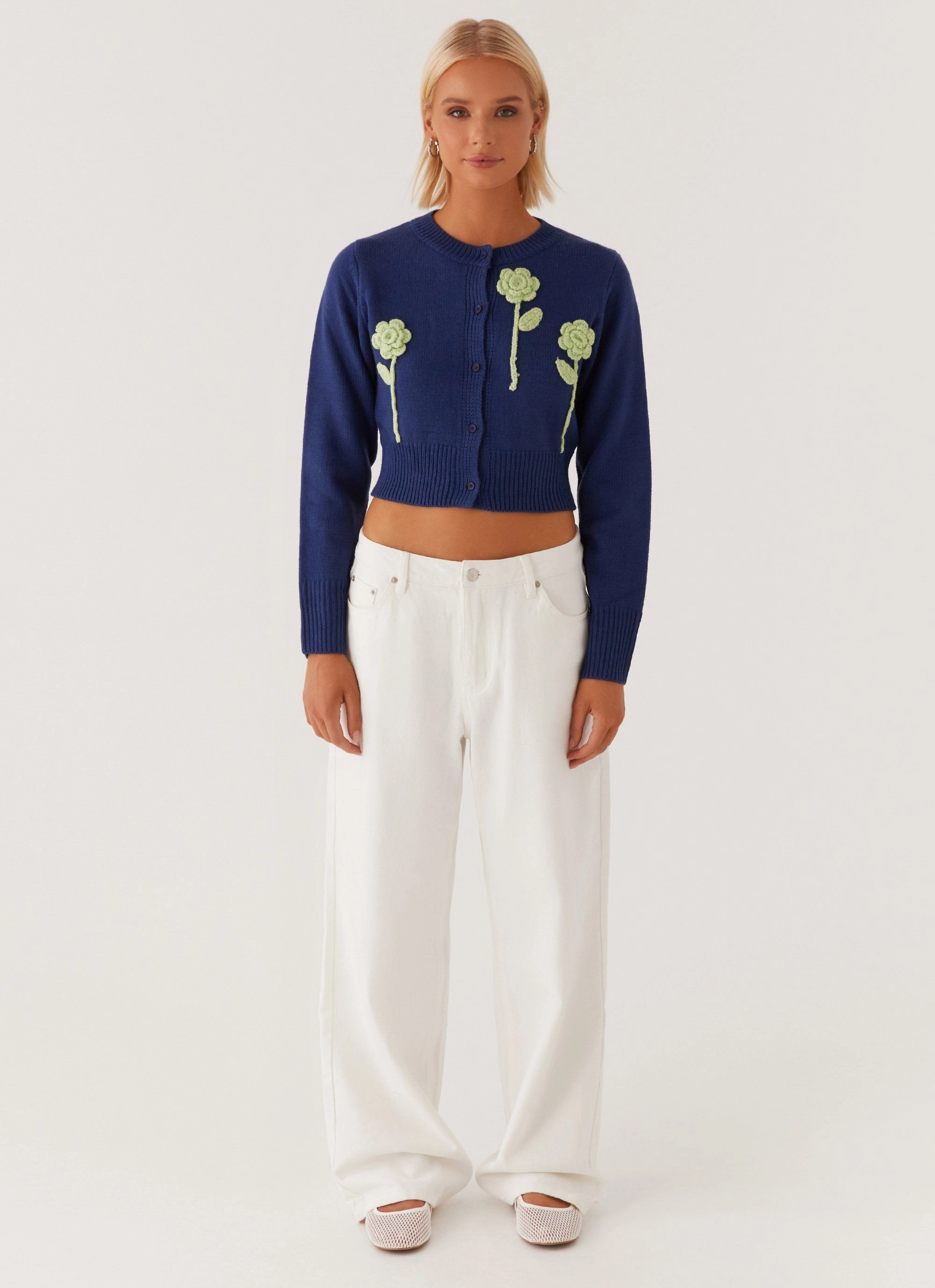 Minimal Travel Look HighVisibility Trims Everest Knit Cardigan - Navy