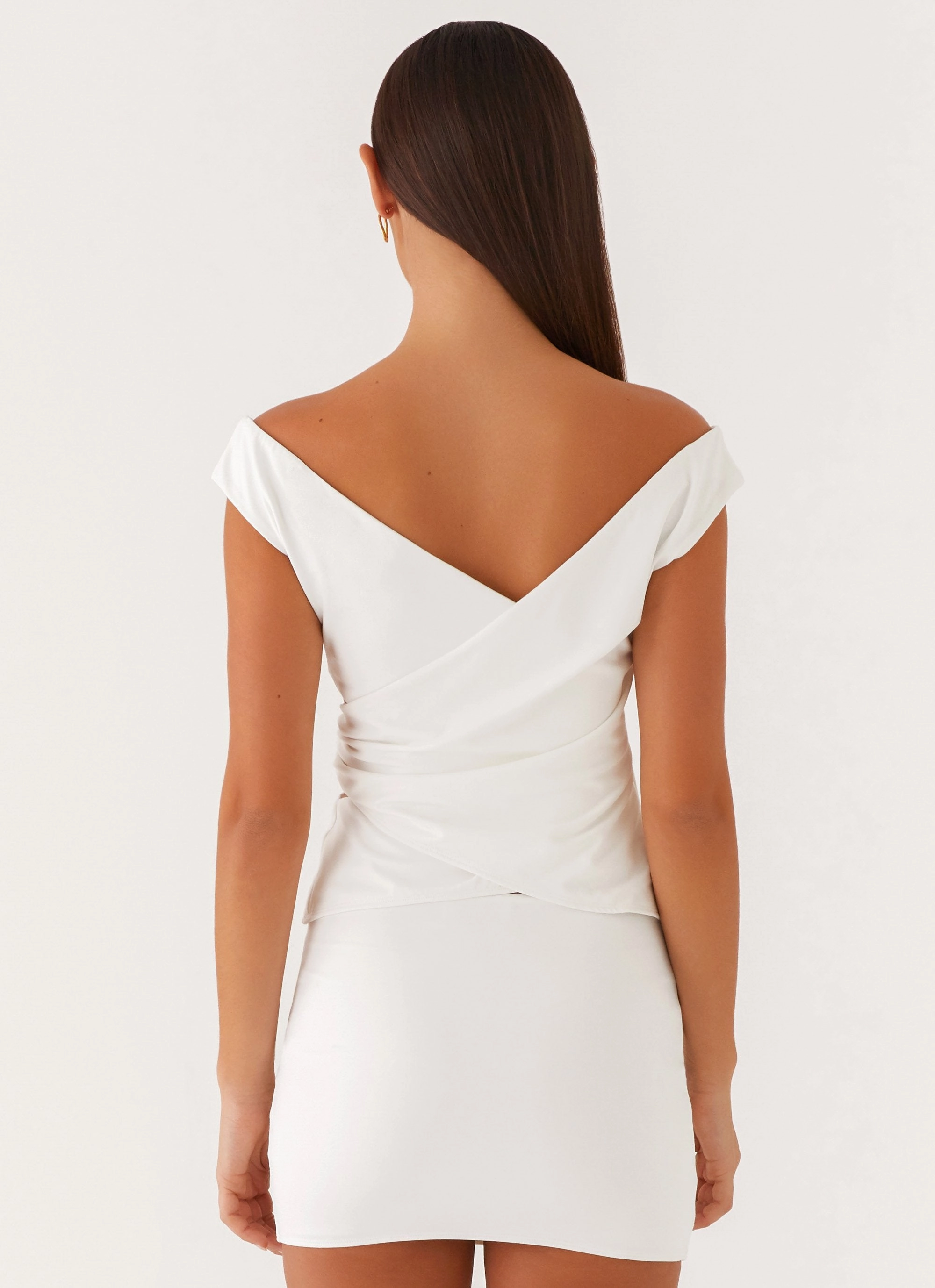 Shoreline Off Shoulder Top - White Retro design