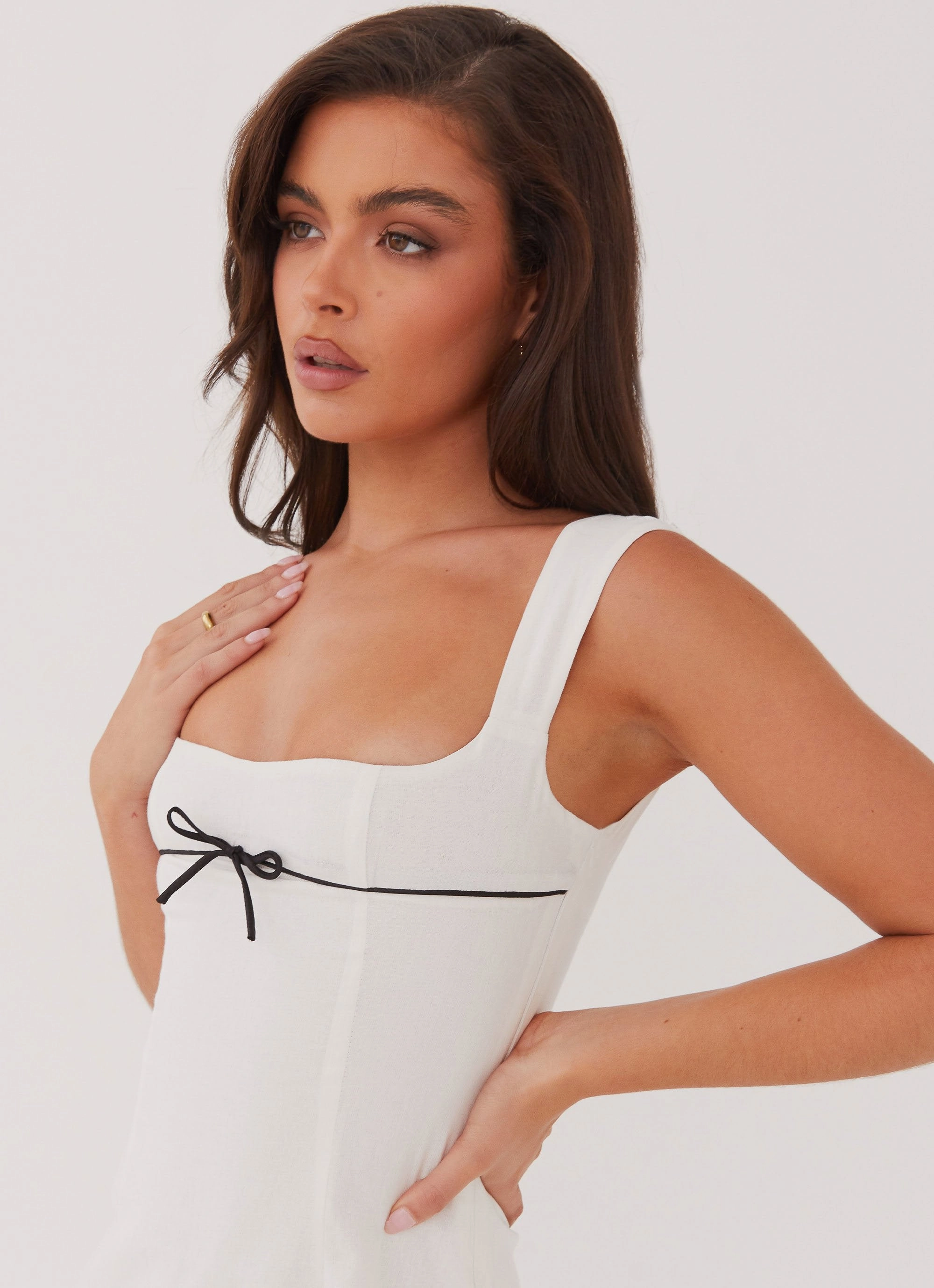 Sophisticated Fit Comfy Look Cadence Mini Dress - White