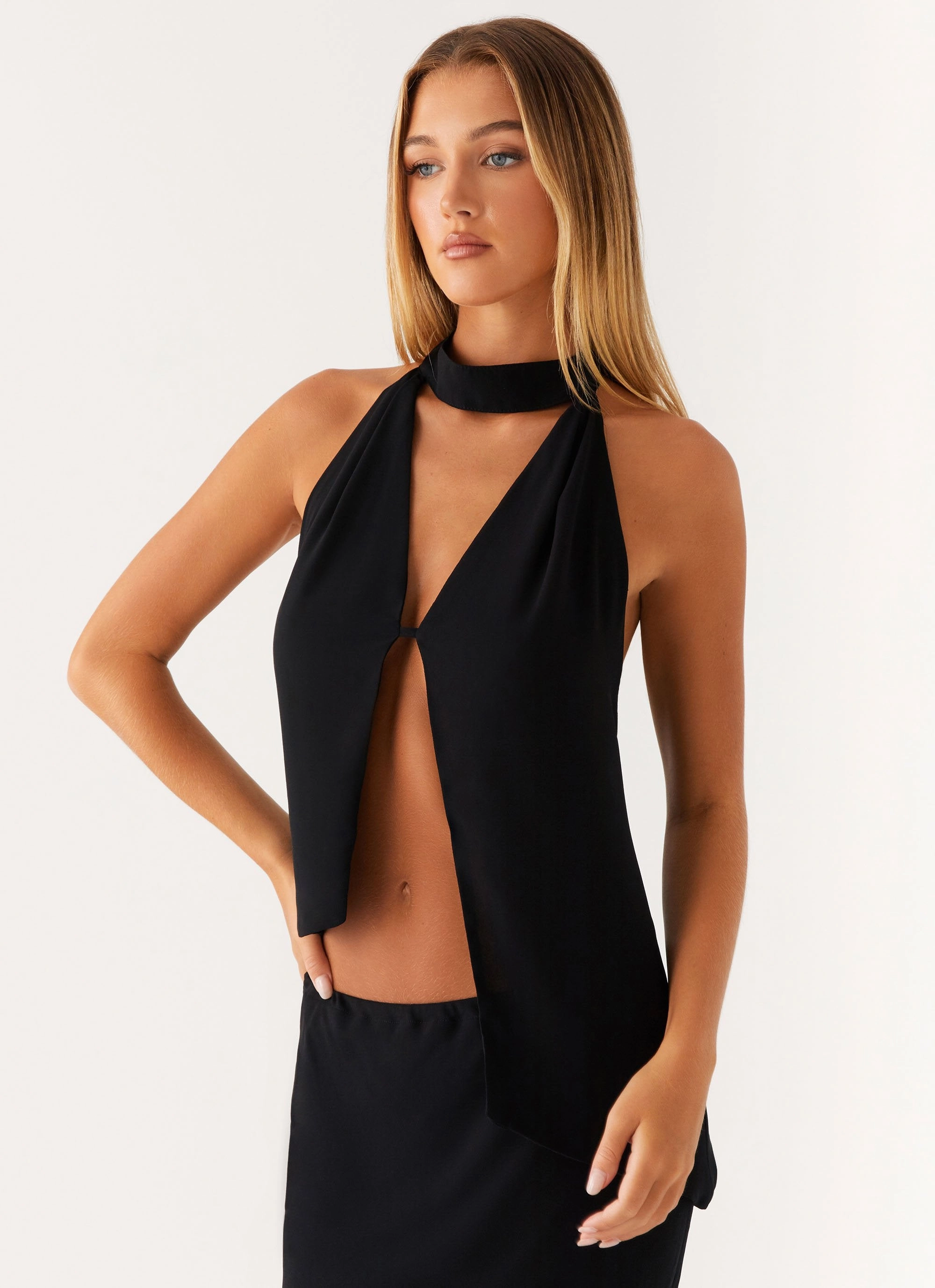 Breathable Ventilation Hybrid Fabric Blend Canyon Halter Top - Black