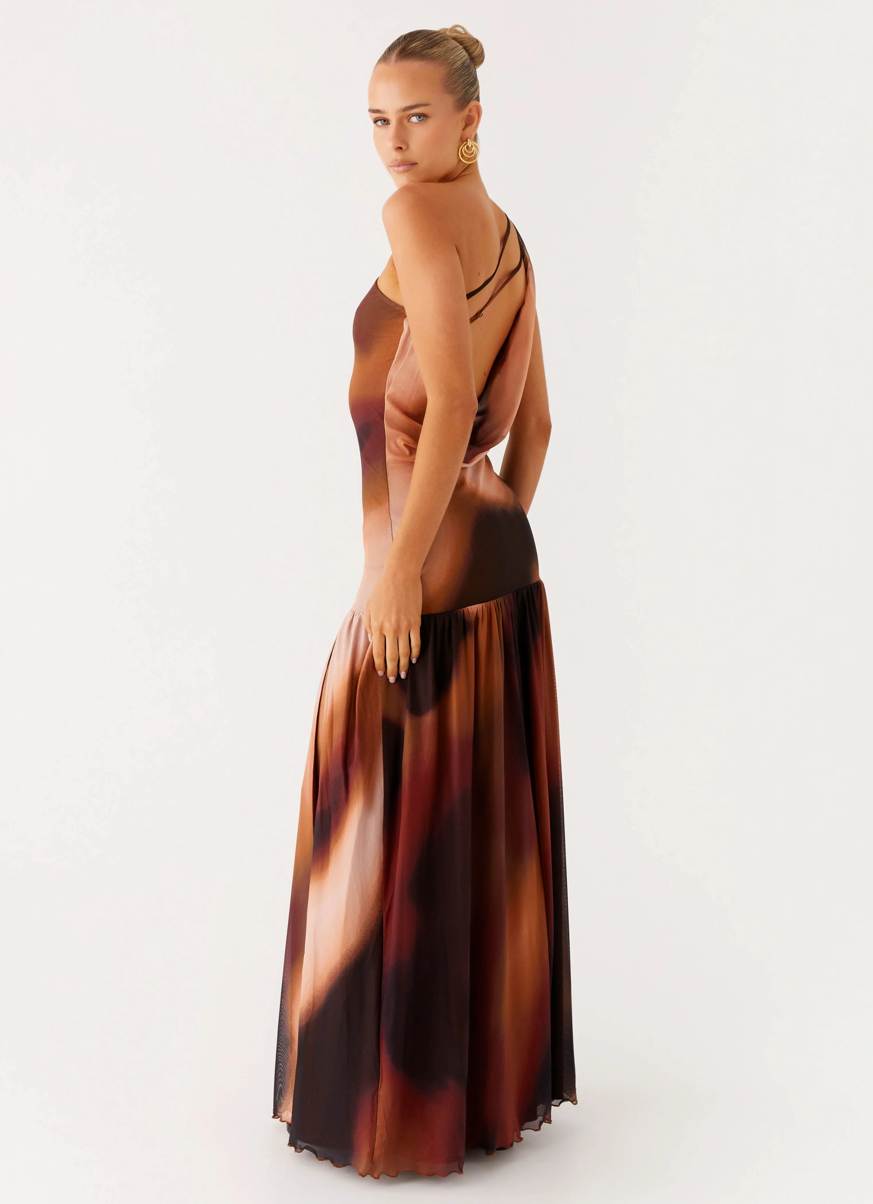 Carlina Maxi Dress - Black Gradient Fitted Base