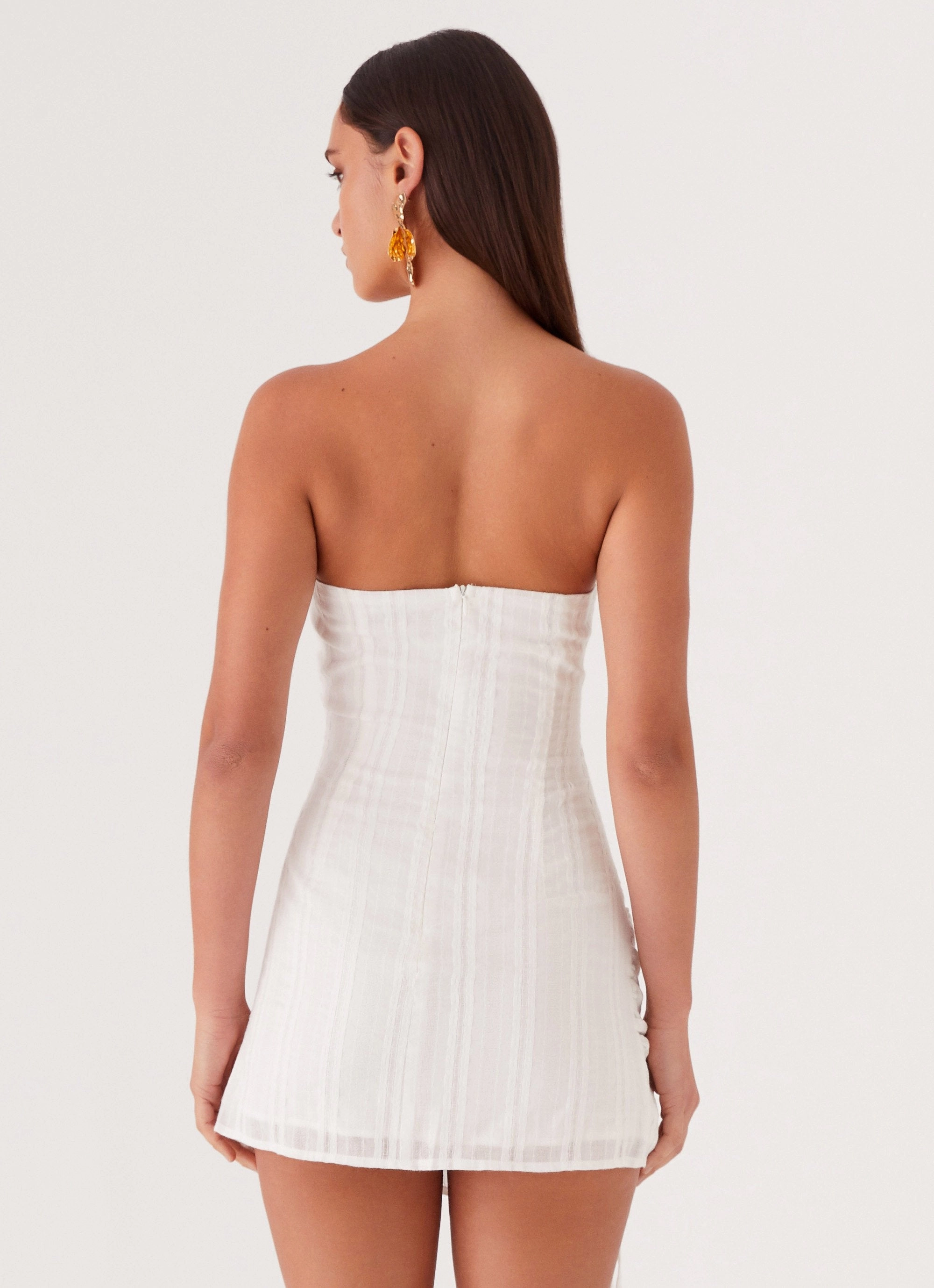 Carlotta Mini Dress - White Family Vibe Subtle Texture