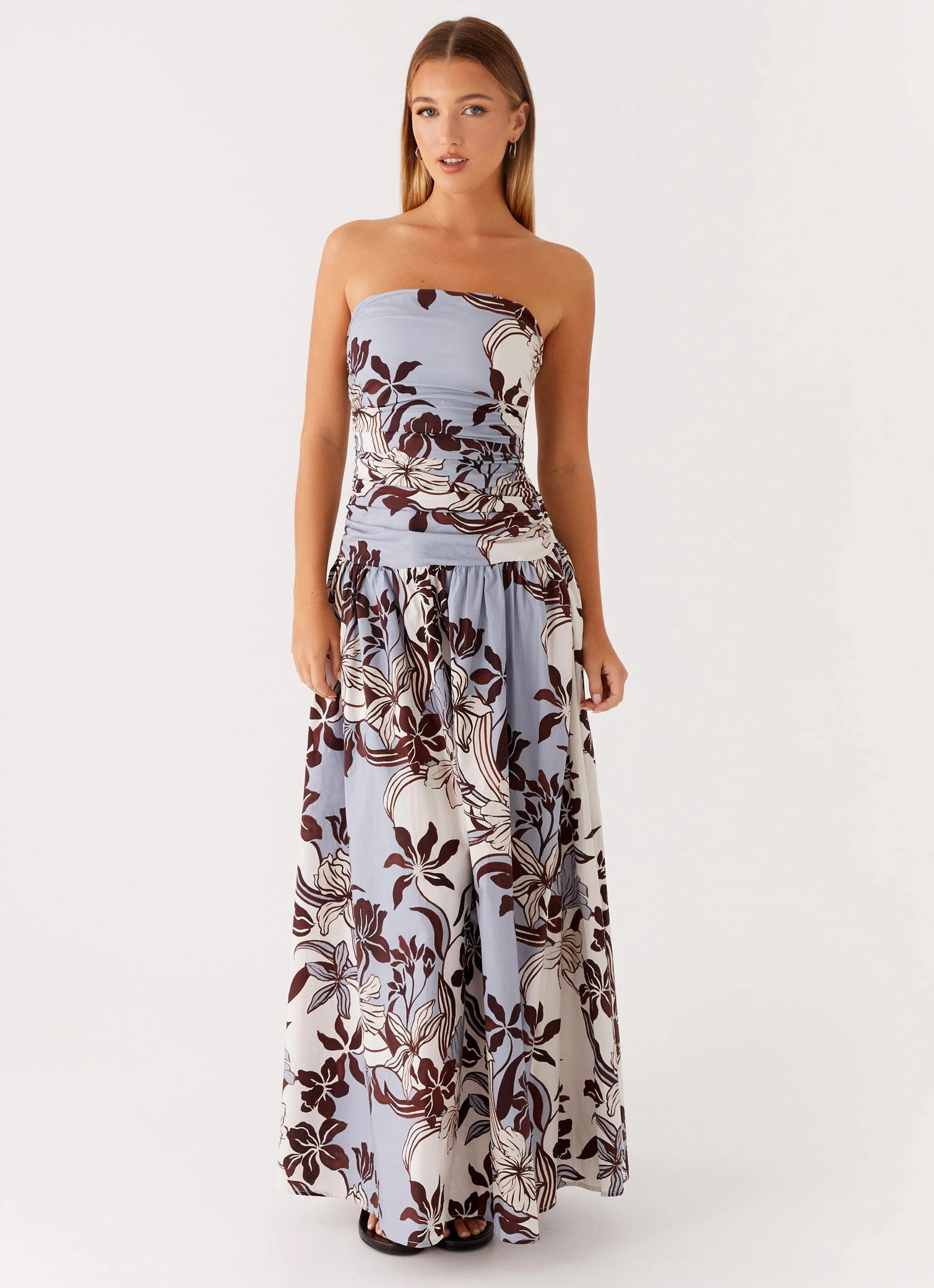 Sleeveless Sophisticated cocktail dress Carmel Maxi Dress - Bluewood Blossom